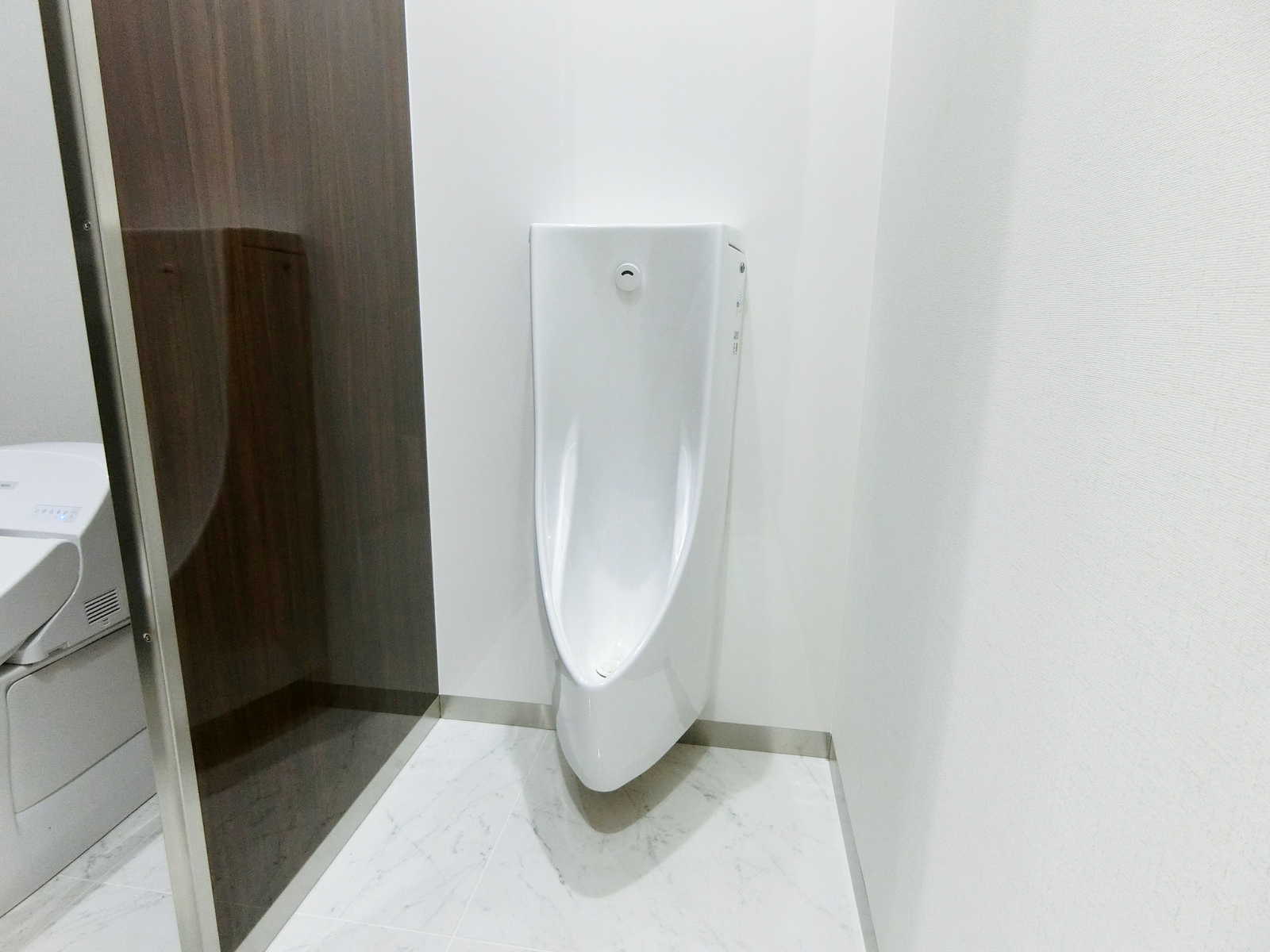 男性用トイレ