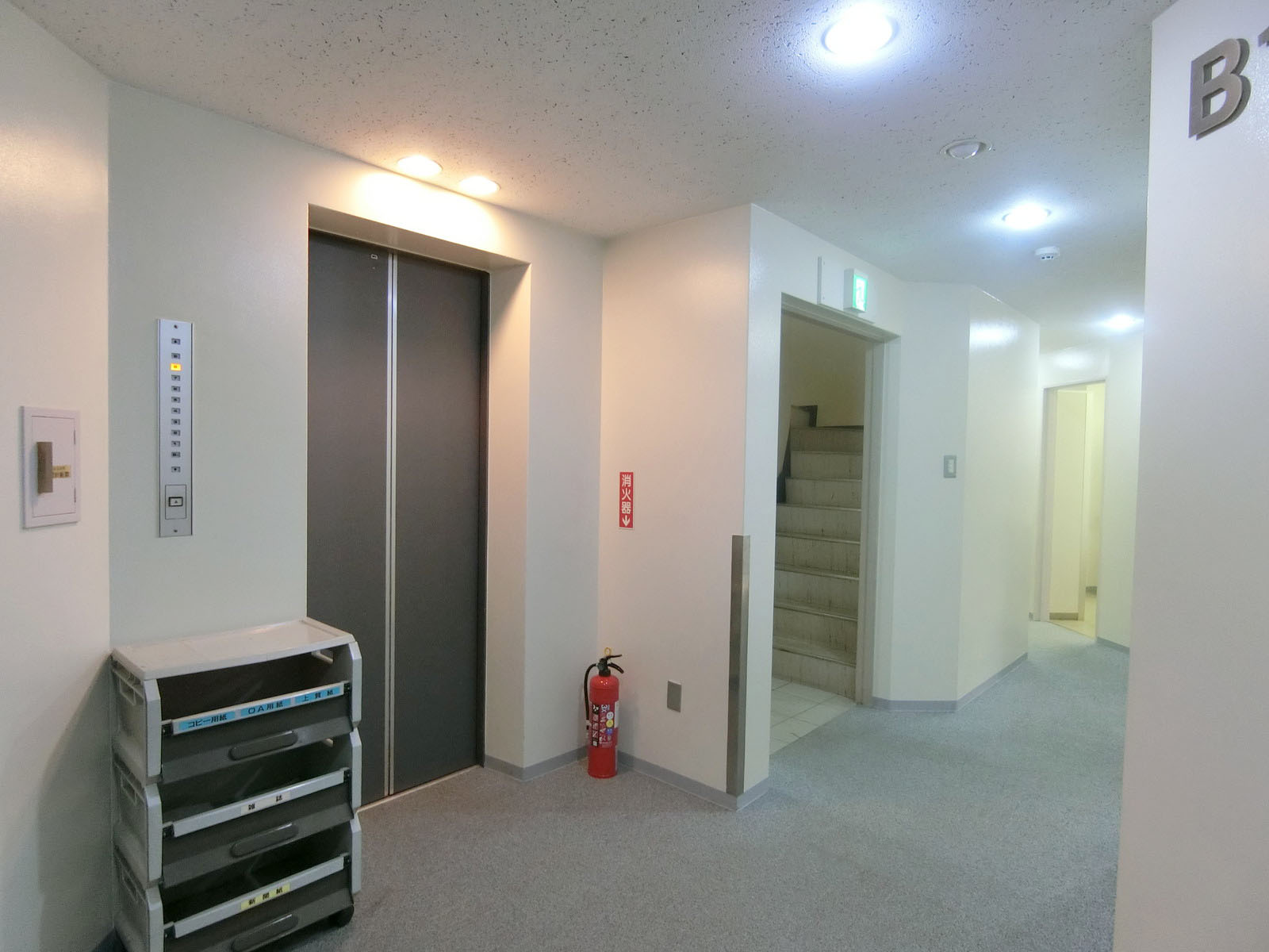 エレベーターホール