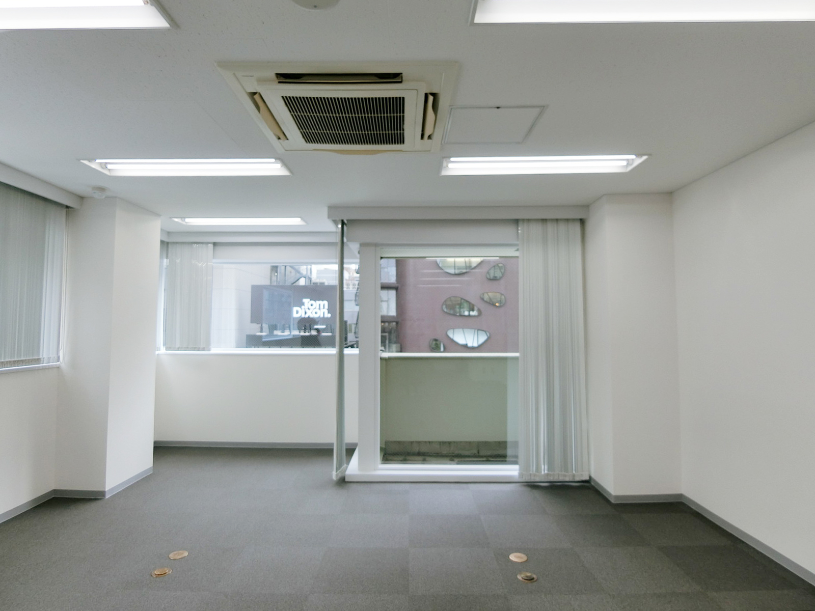 オフィス室内参考画像(7階)