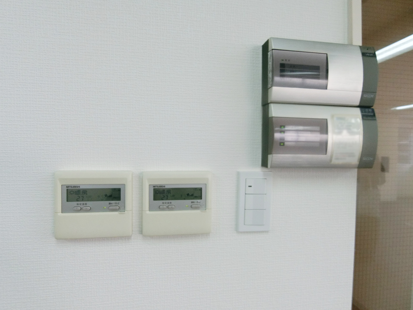 スイッチ類