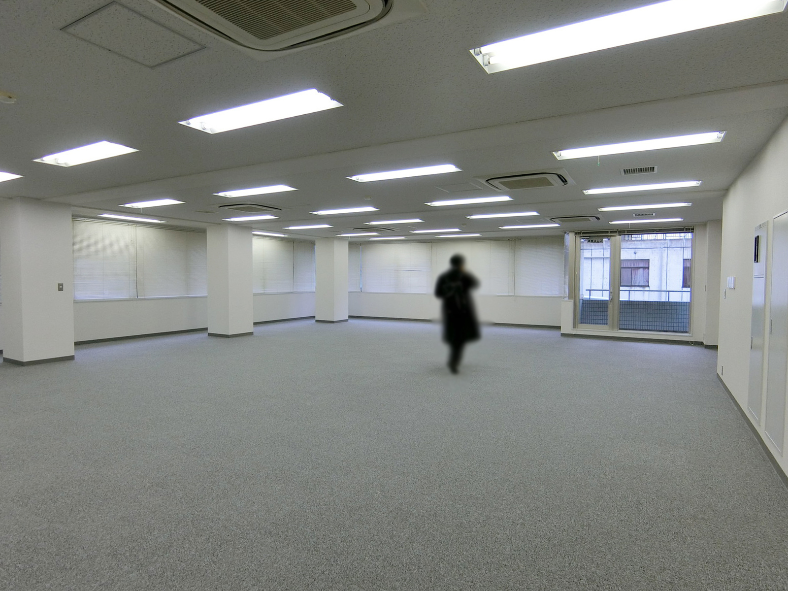 オフィス室内参考画像(6階)