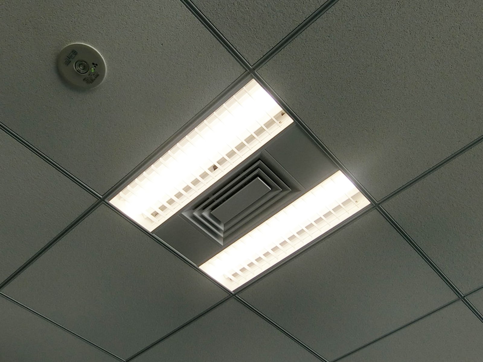 空調