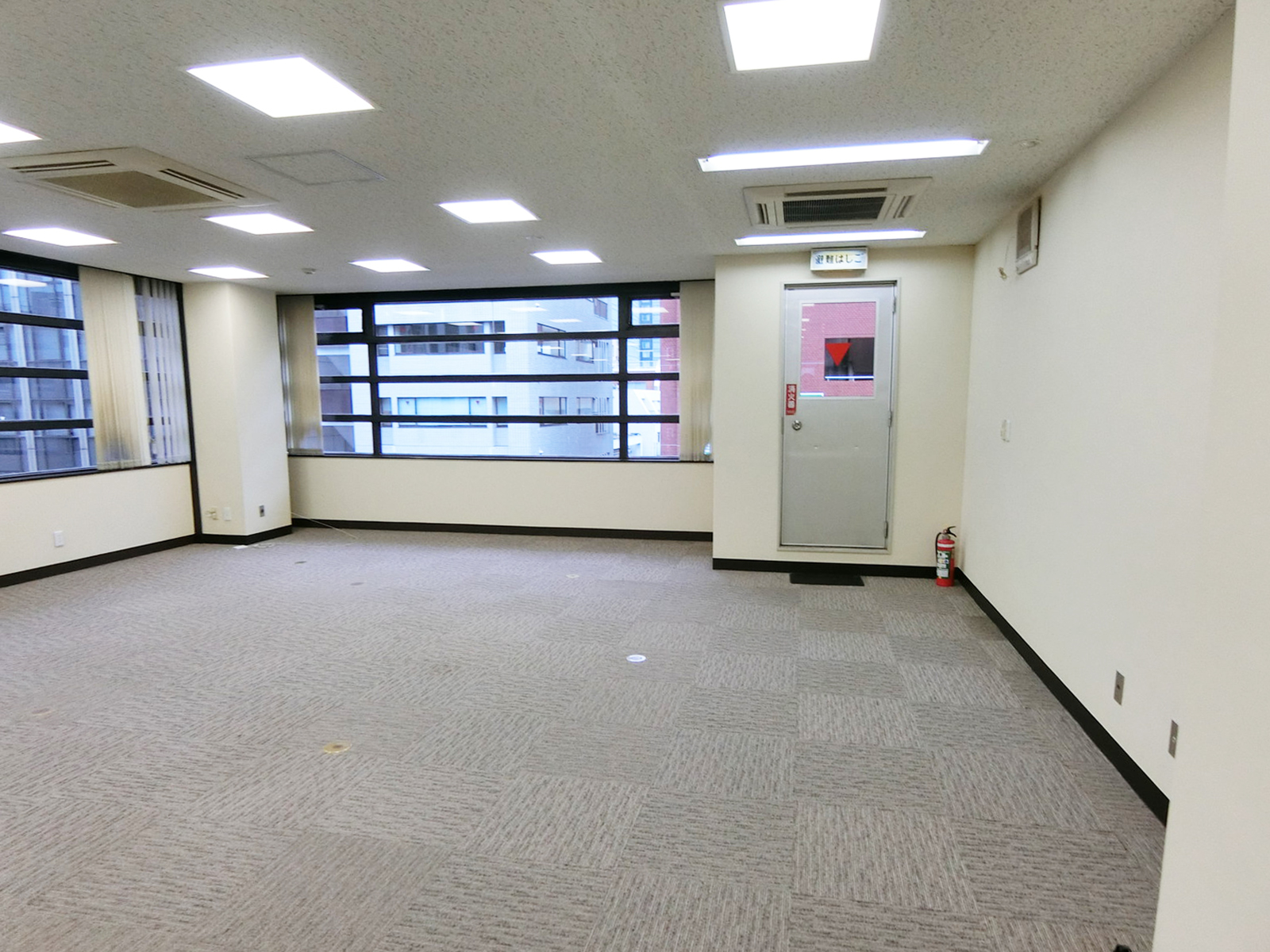 オフィス室内参考画像(5階)