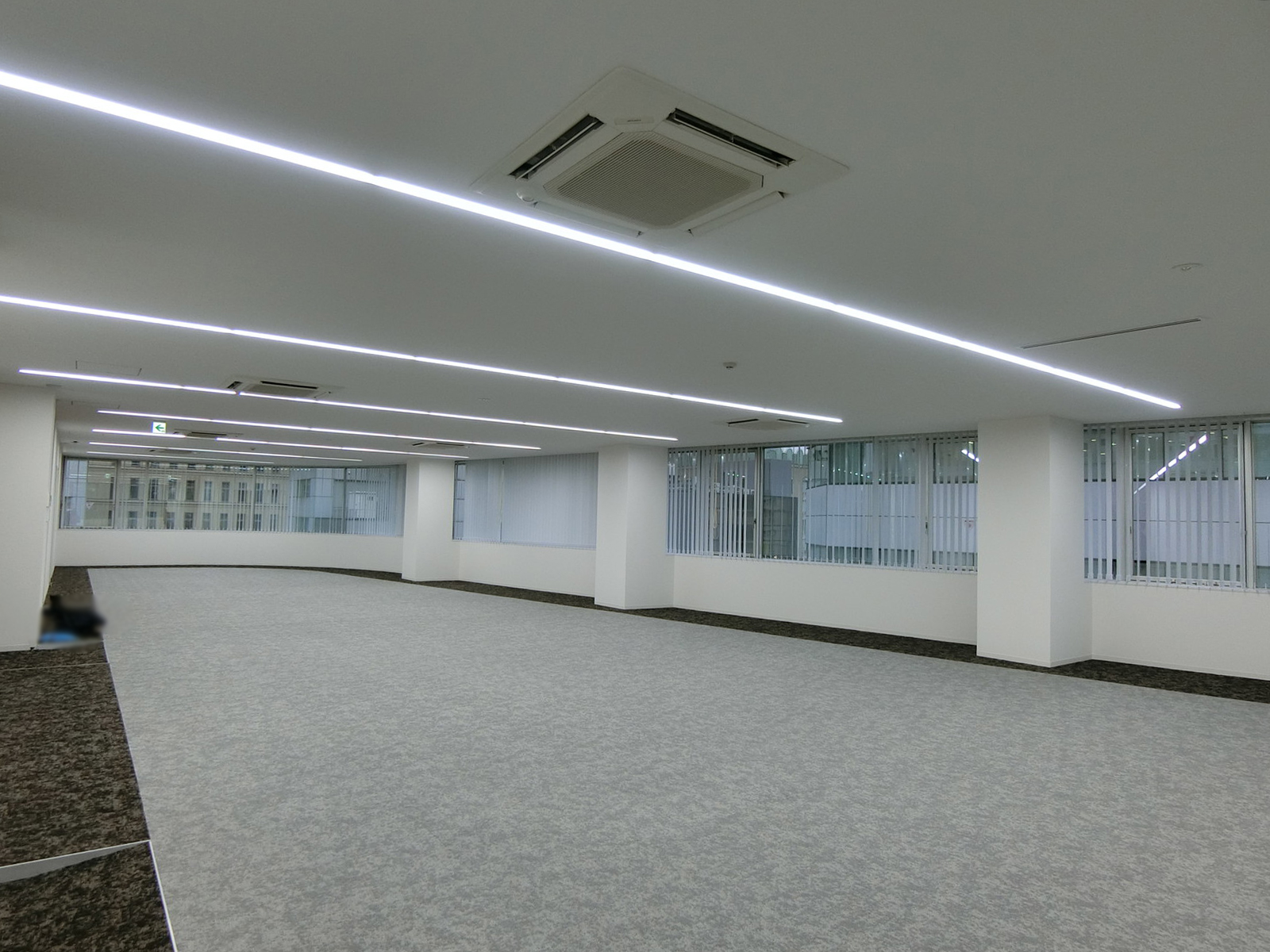 オフィス室内参考画像(8階)