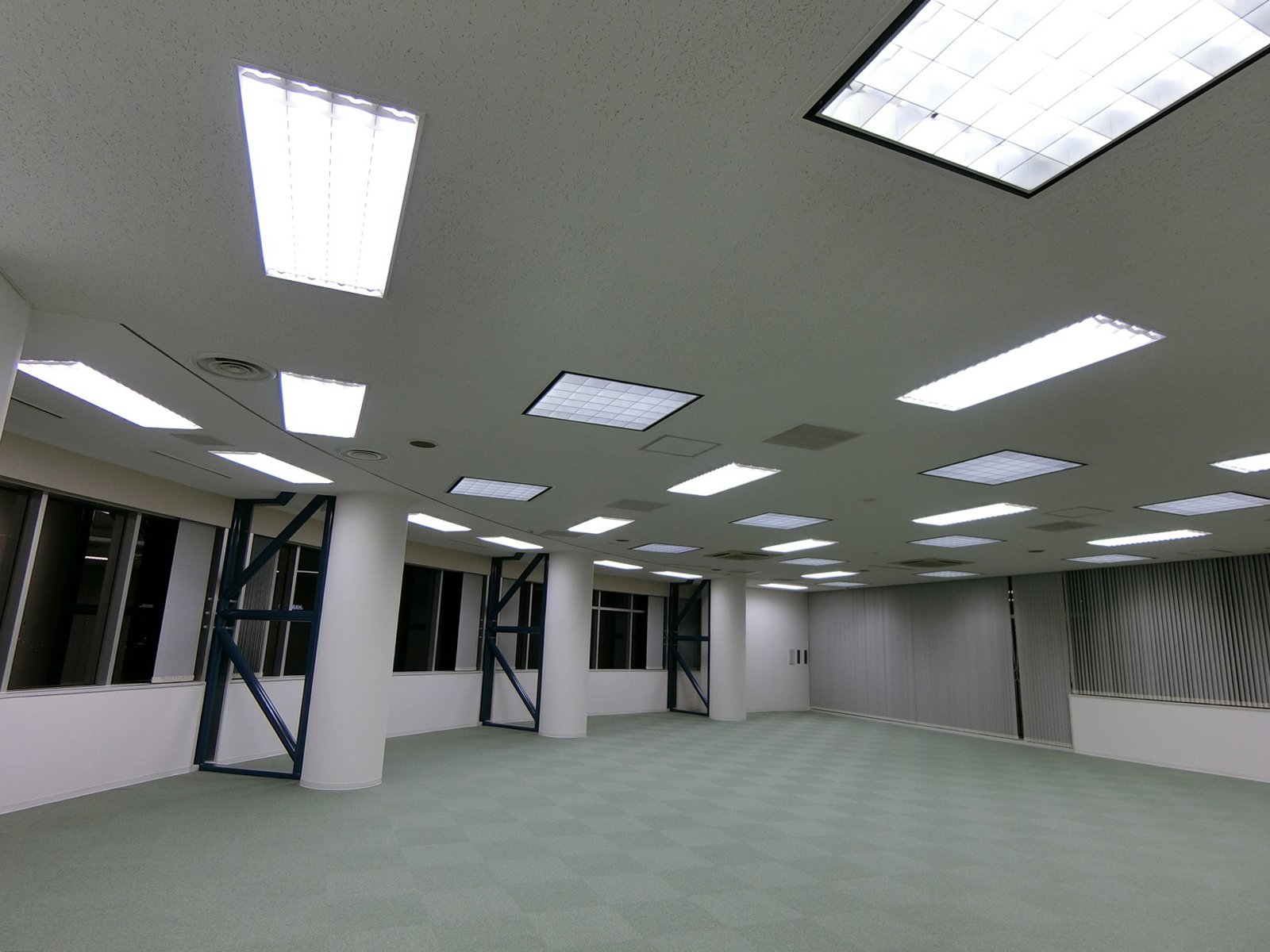 オフィス室内参考画像(6階)