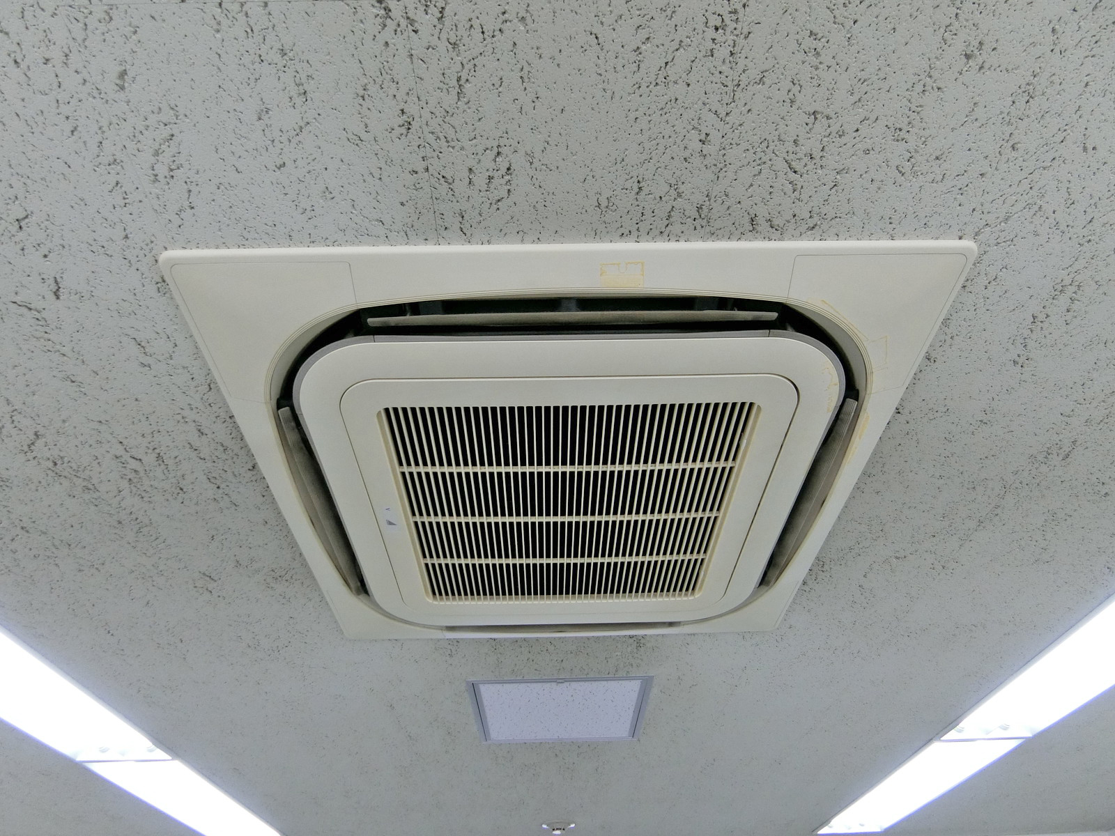 空調