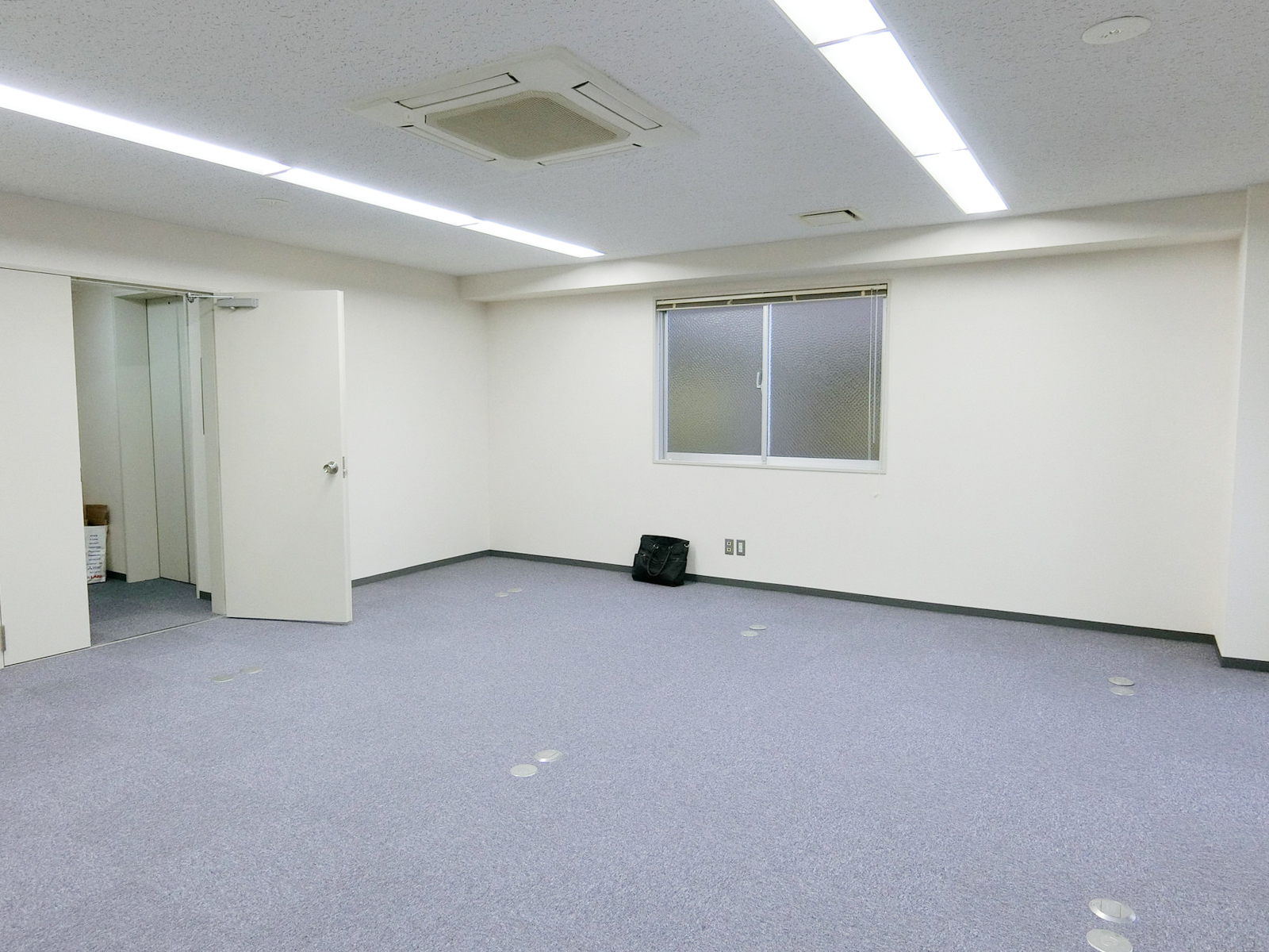 オフィス室内参考画像（7階）