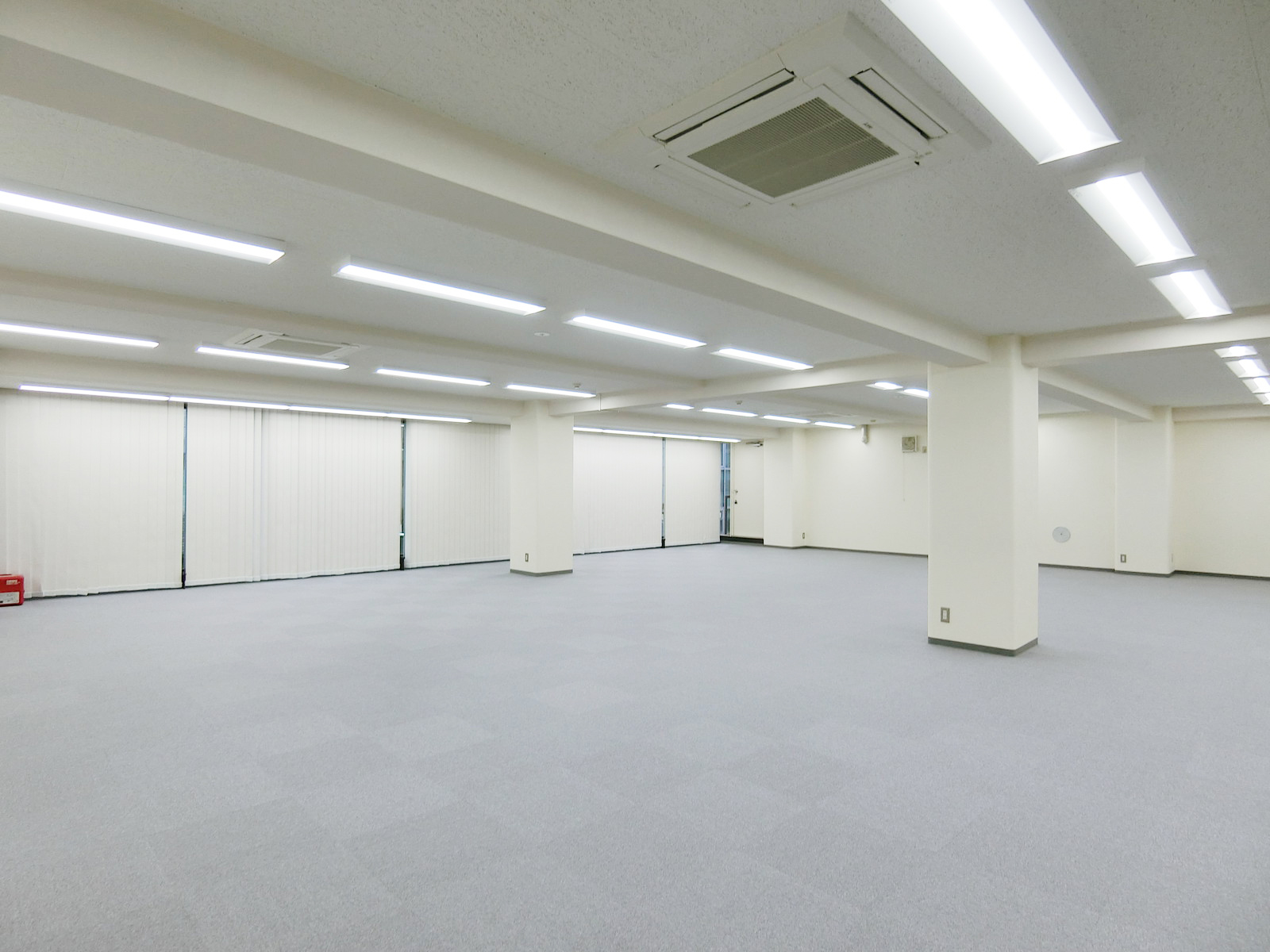 オフィス室内参考画像（3階）