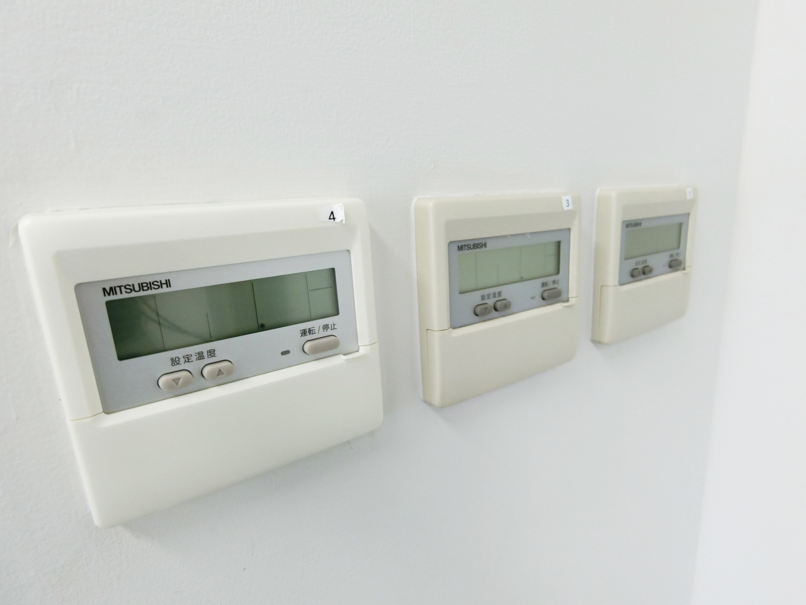空調のスイッチ