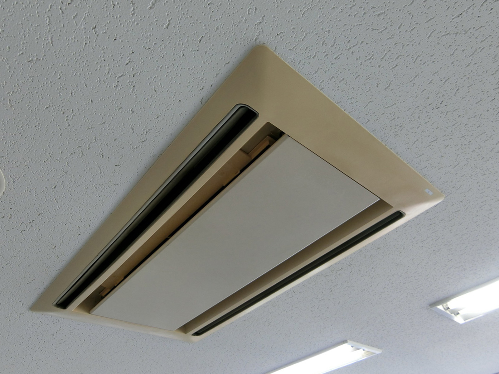 空調