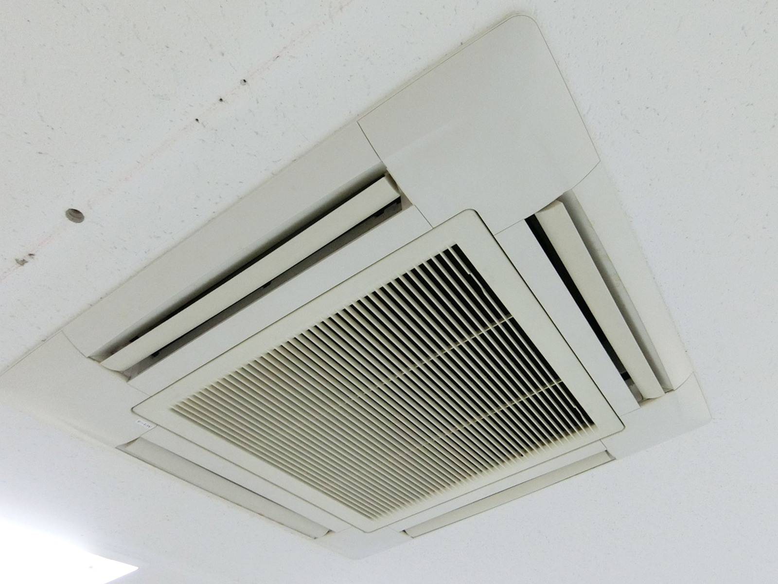 空調