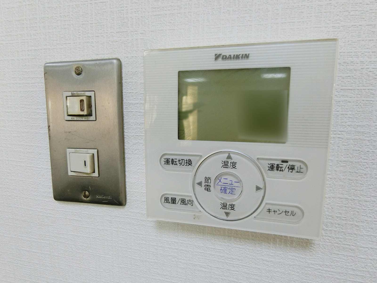 スイッチ類