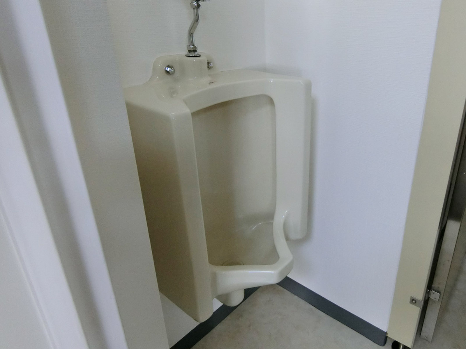 男性用トイレ