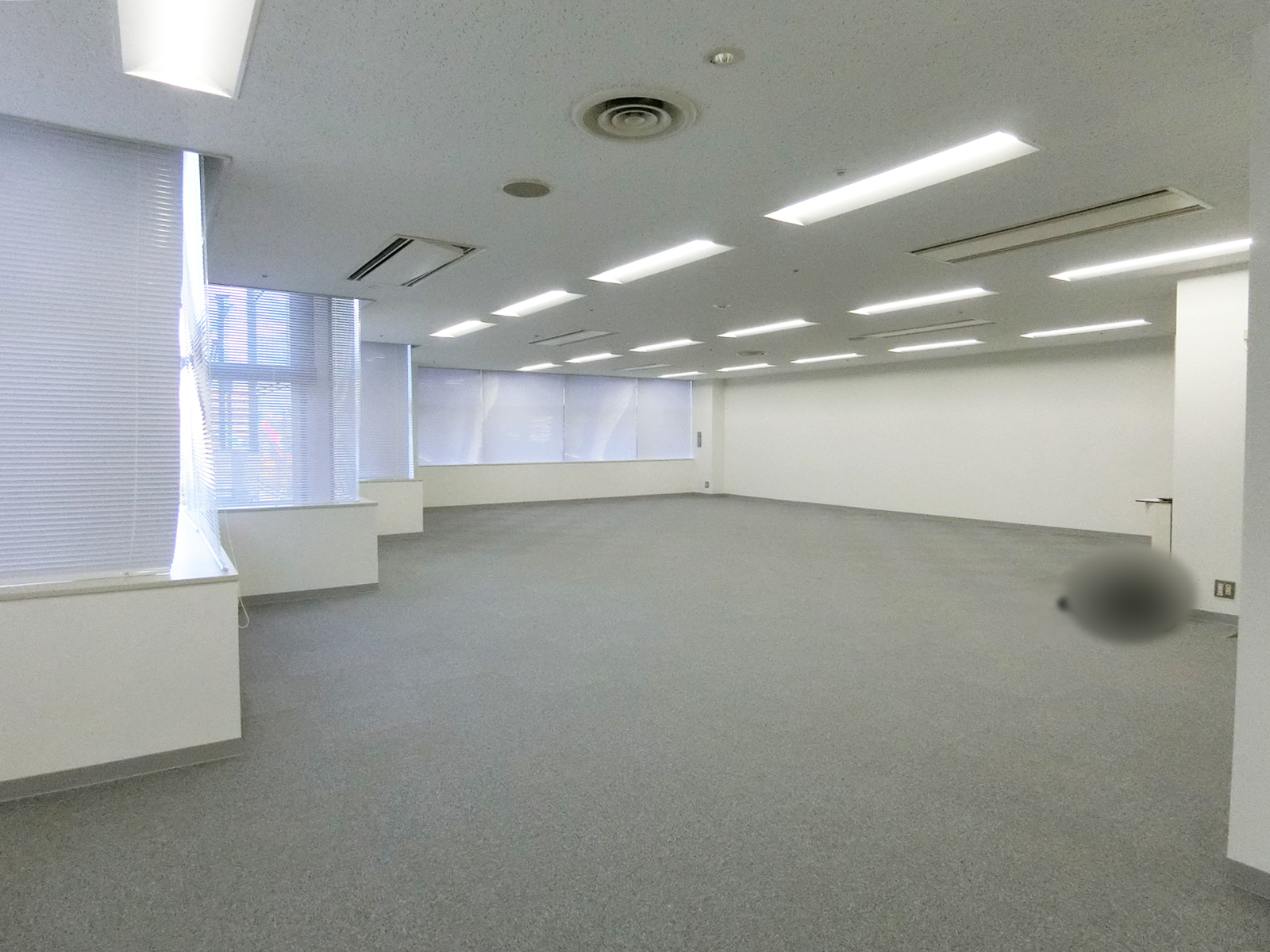 別角度の様子