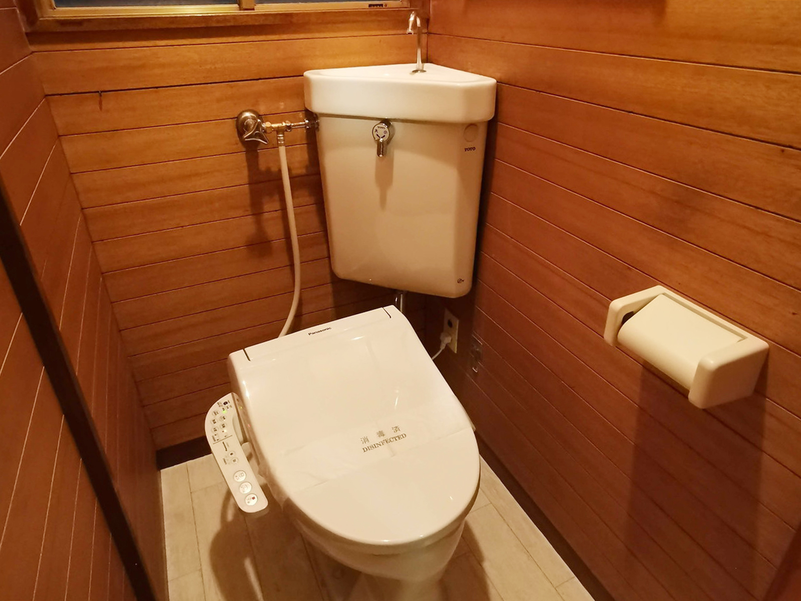 個室トイレ