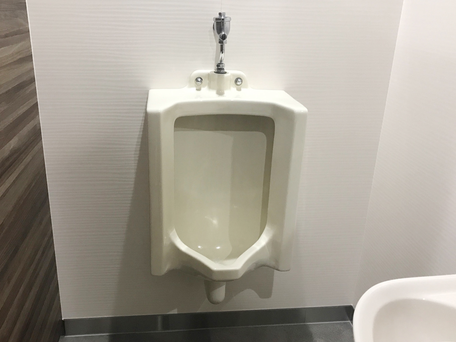 男性用トイレ