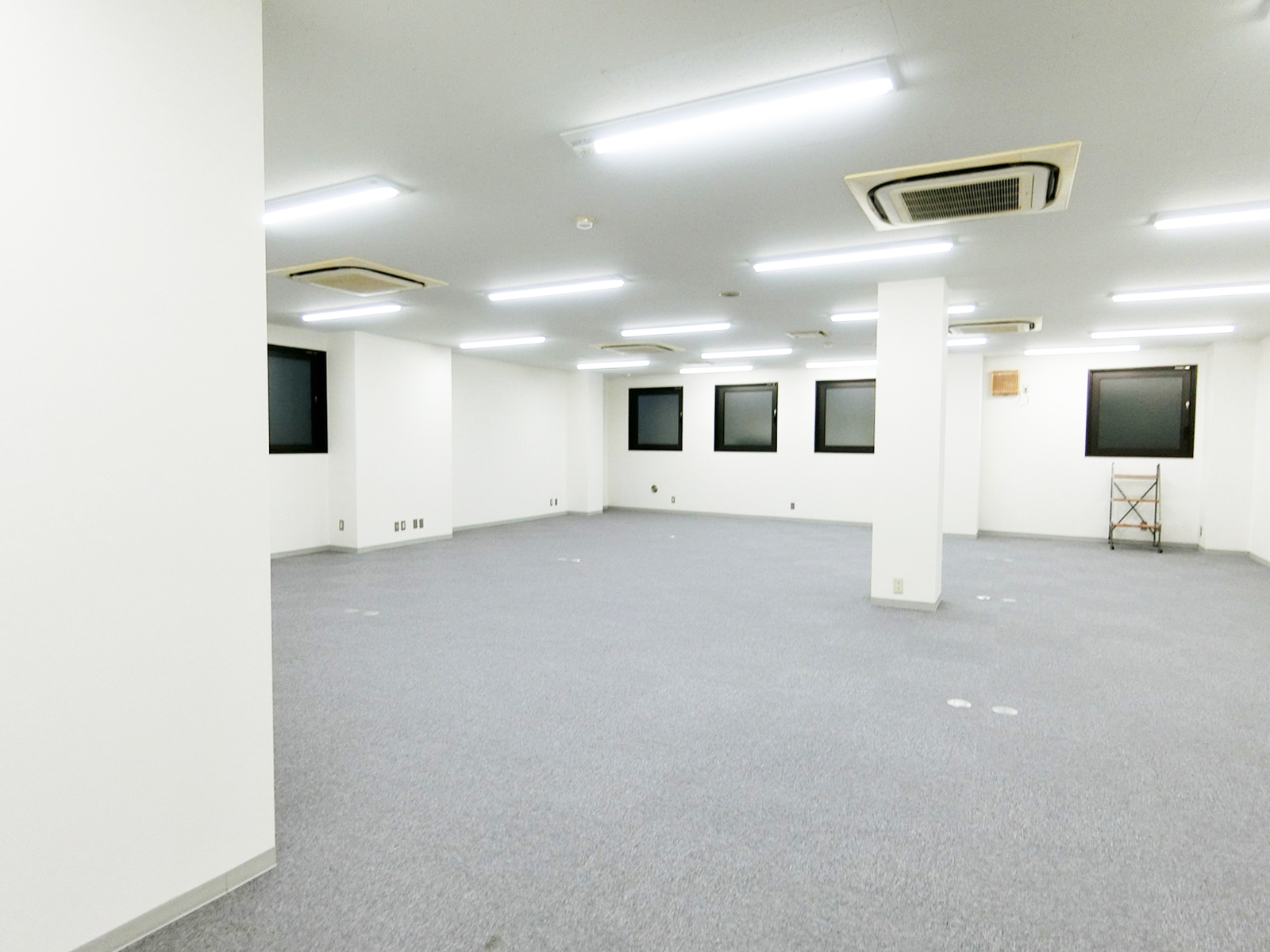 オフィス室内参考画像(1階・約41坪)