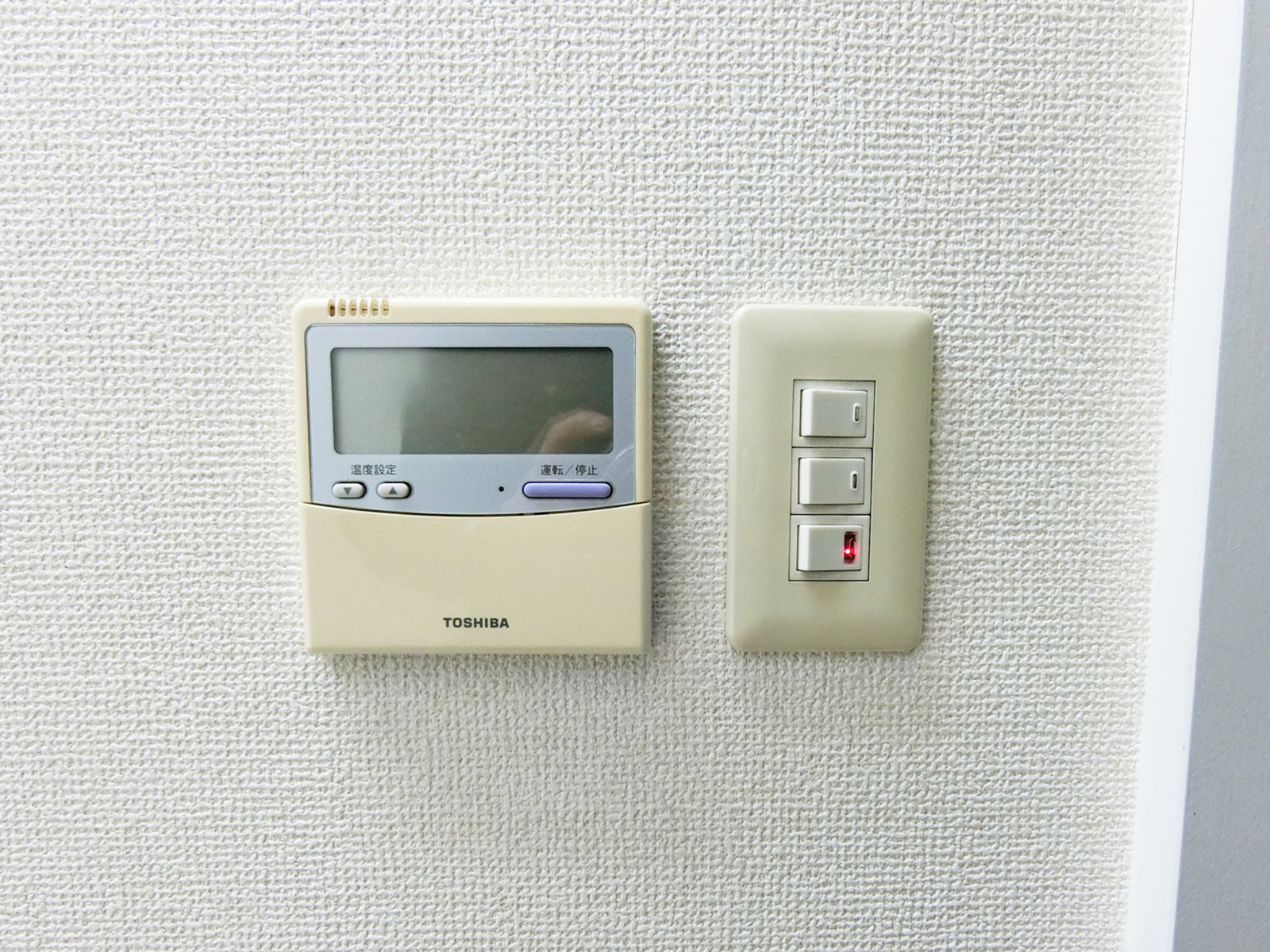 スイッチ類