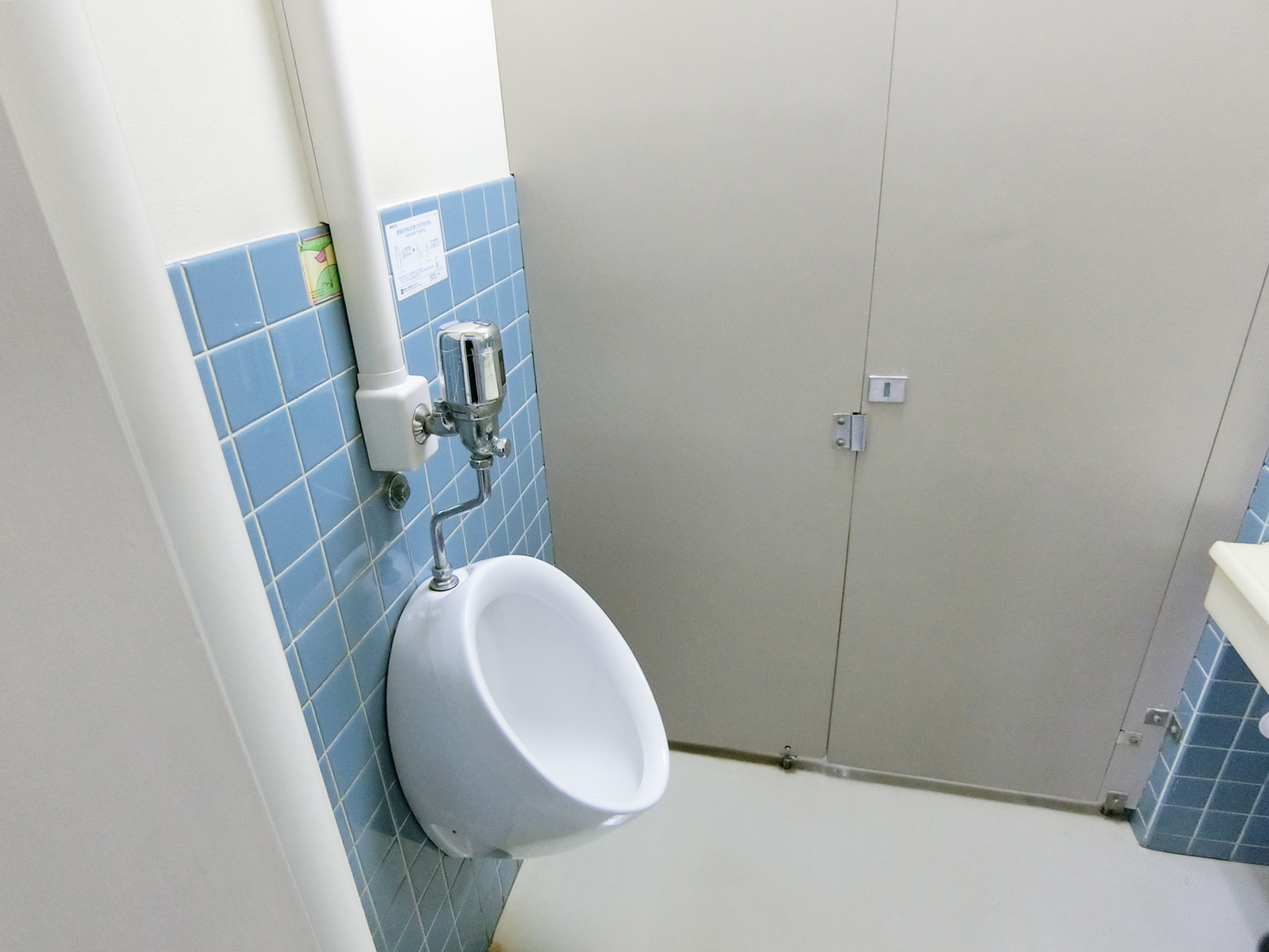 男性用トイレ
