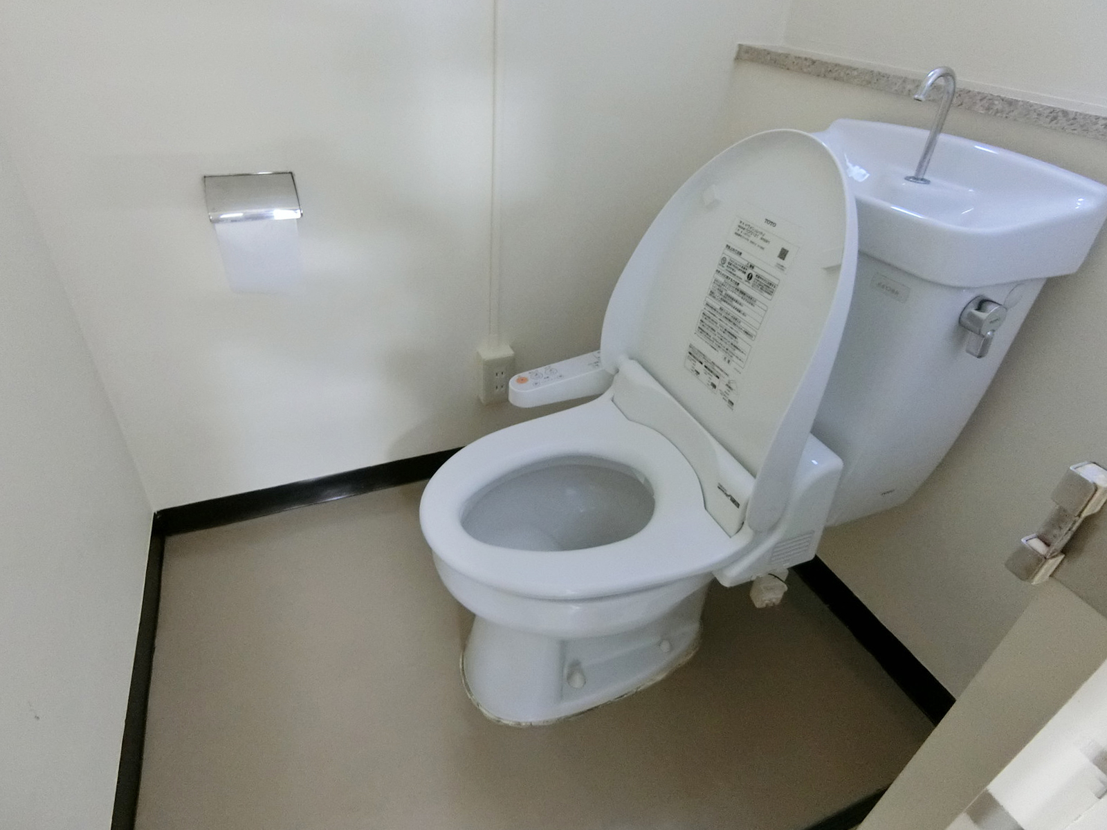 個室トイレ