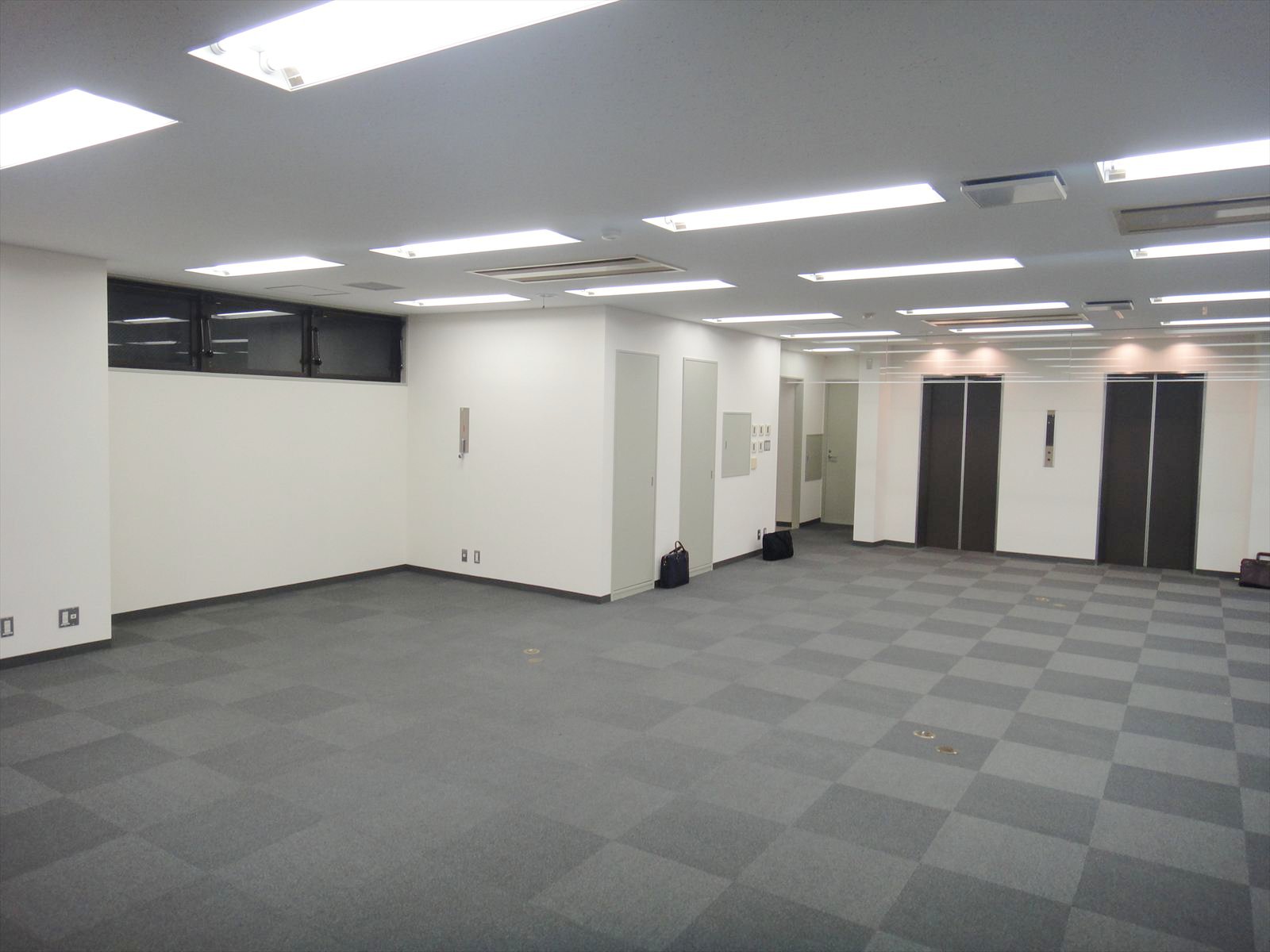 別角度の様子