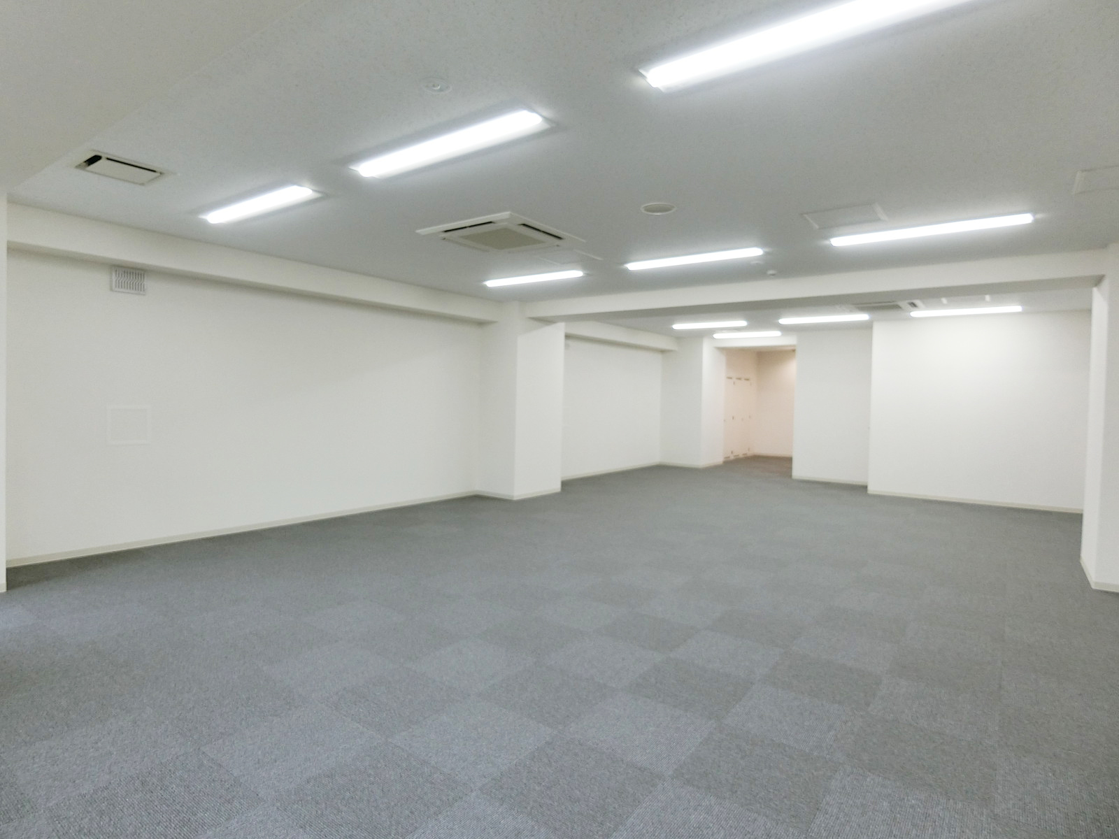別角度の様子