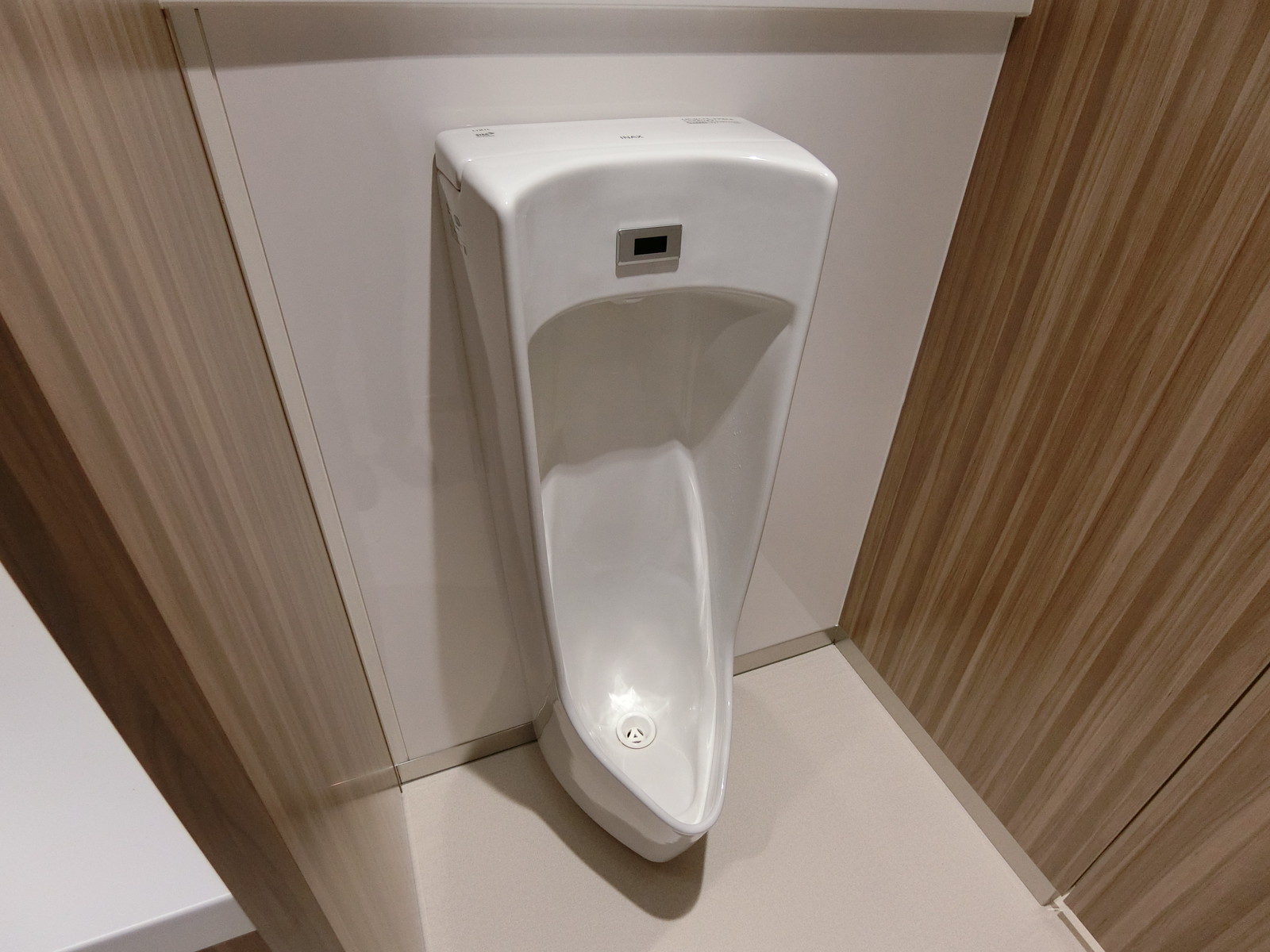 男性用トイレ