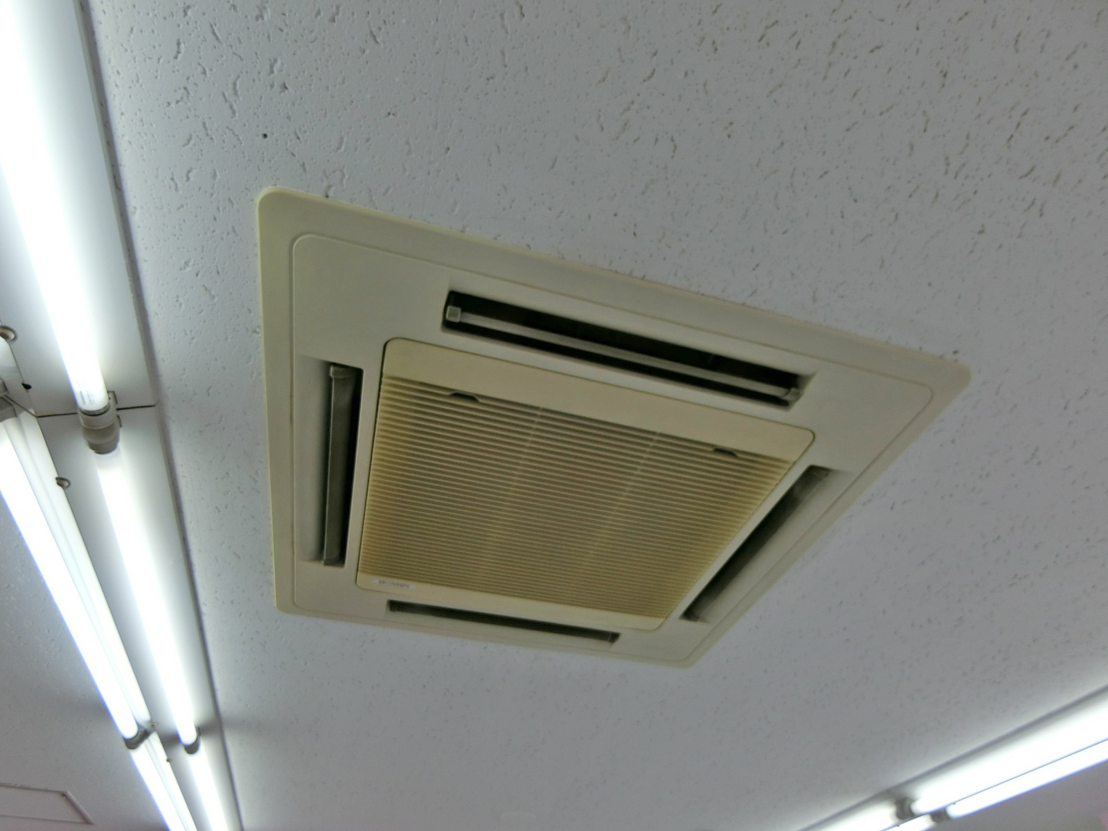 空調