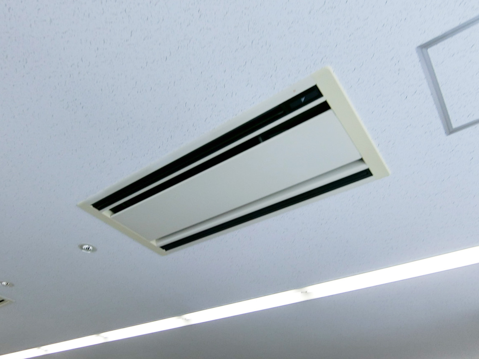 空調