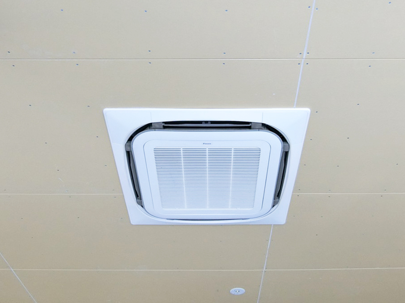 空調