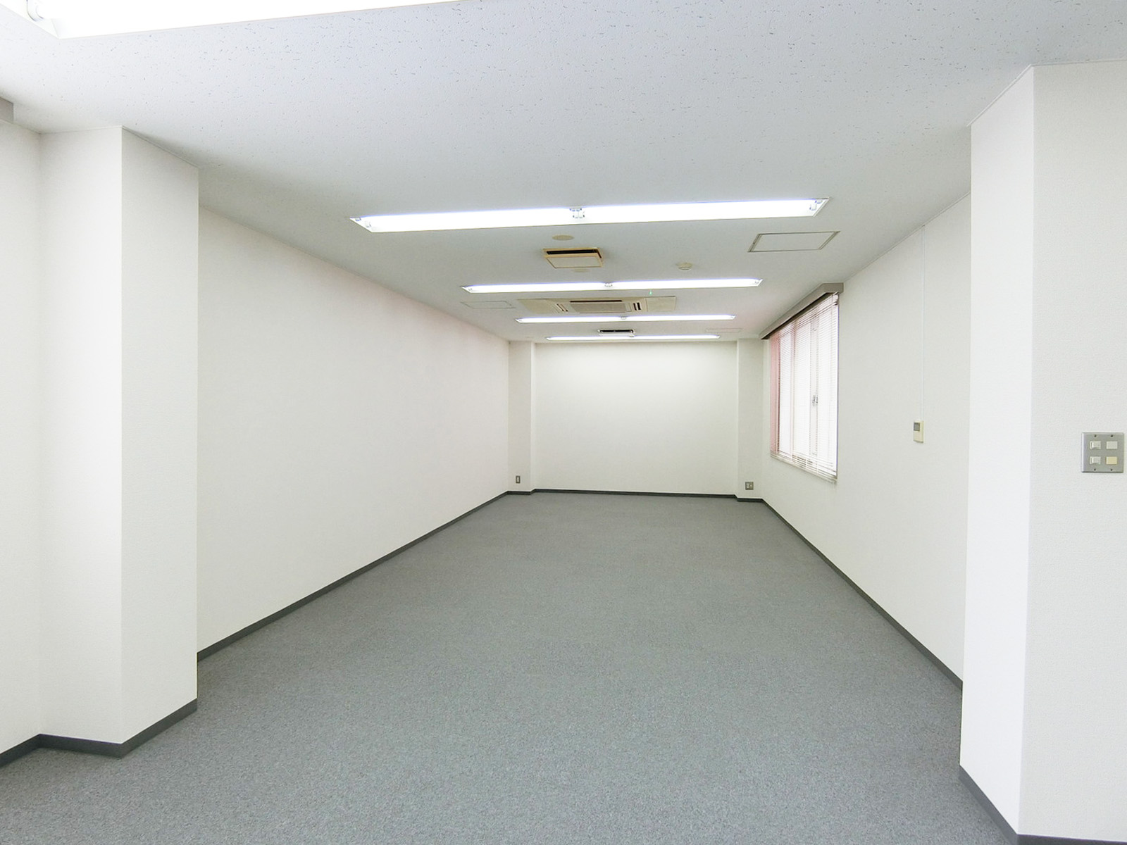 別角度の様子