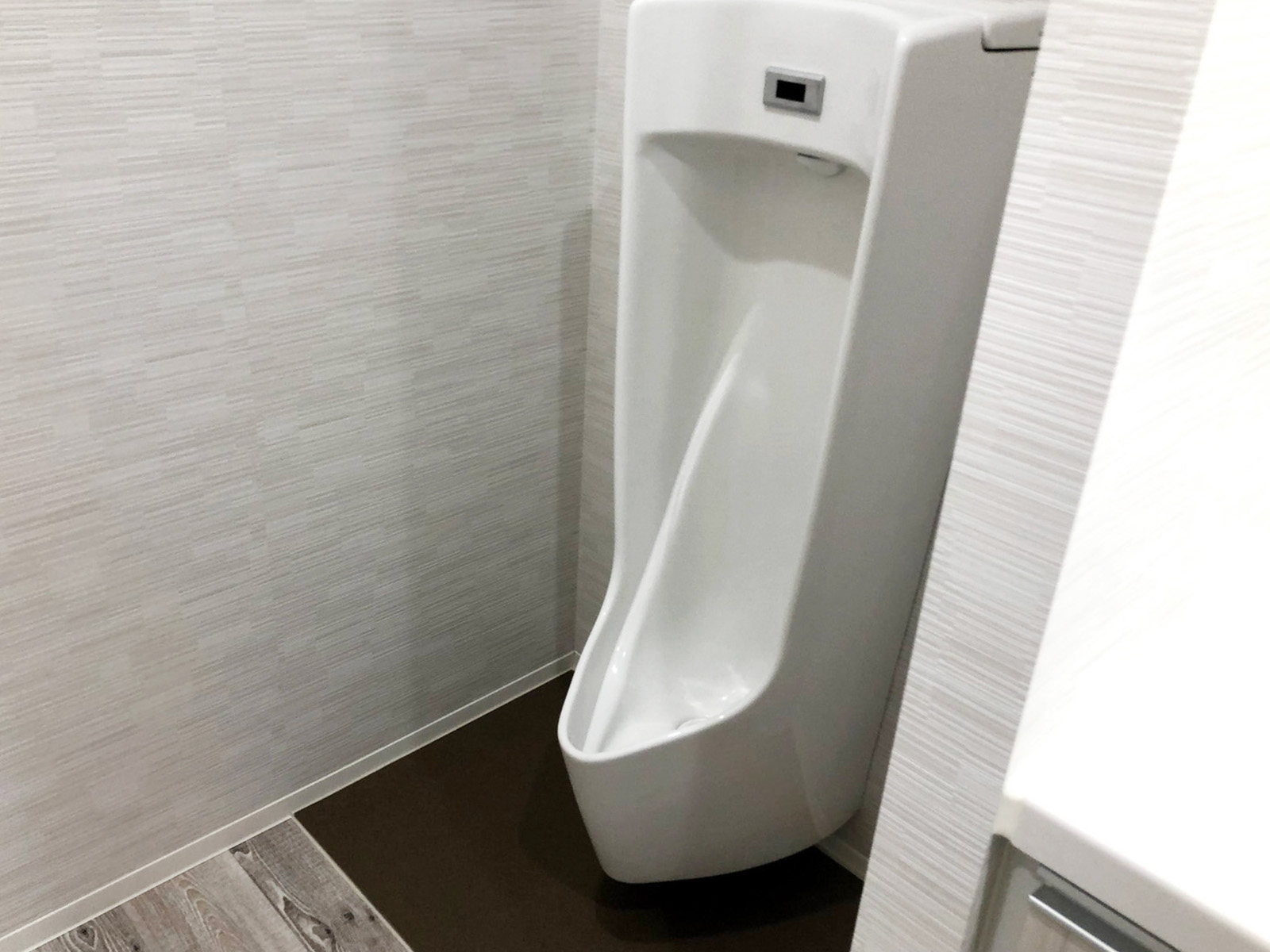 男性用トイレ