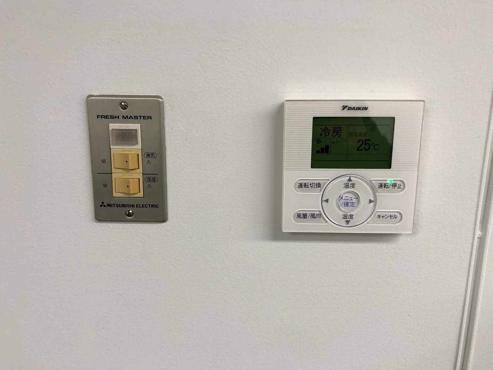 スイッチ類