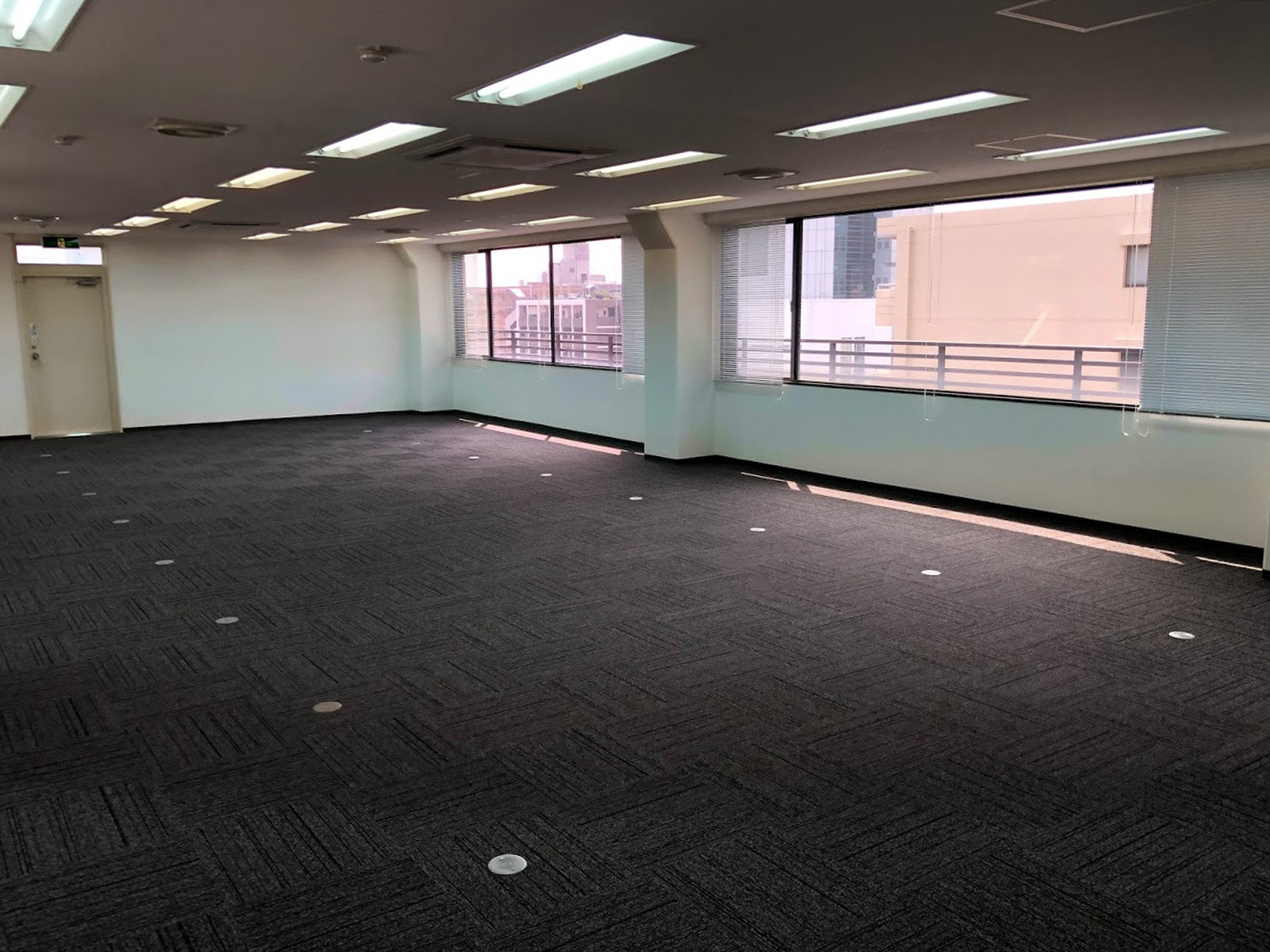 オフィス室内参考画像（9階）