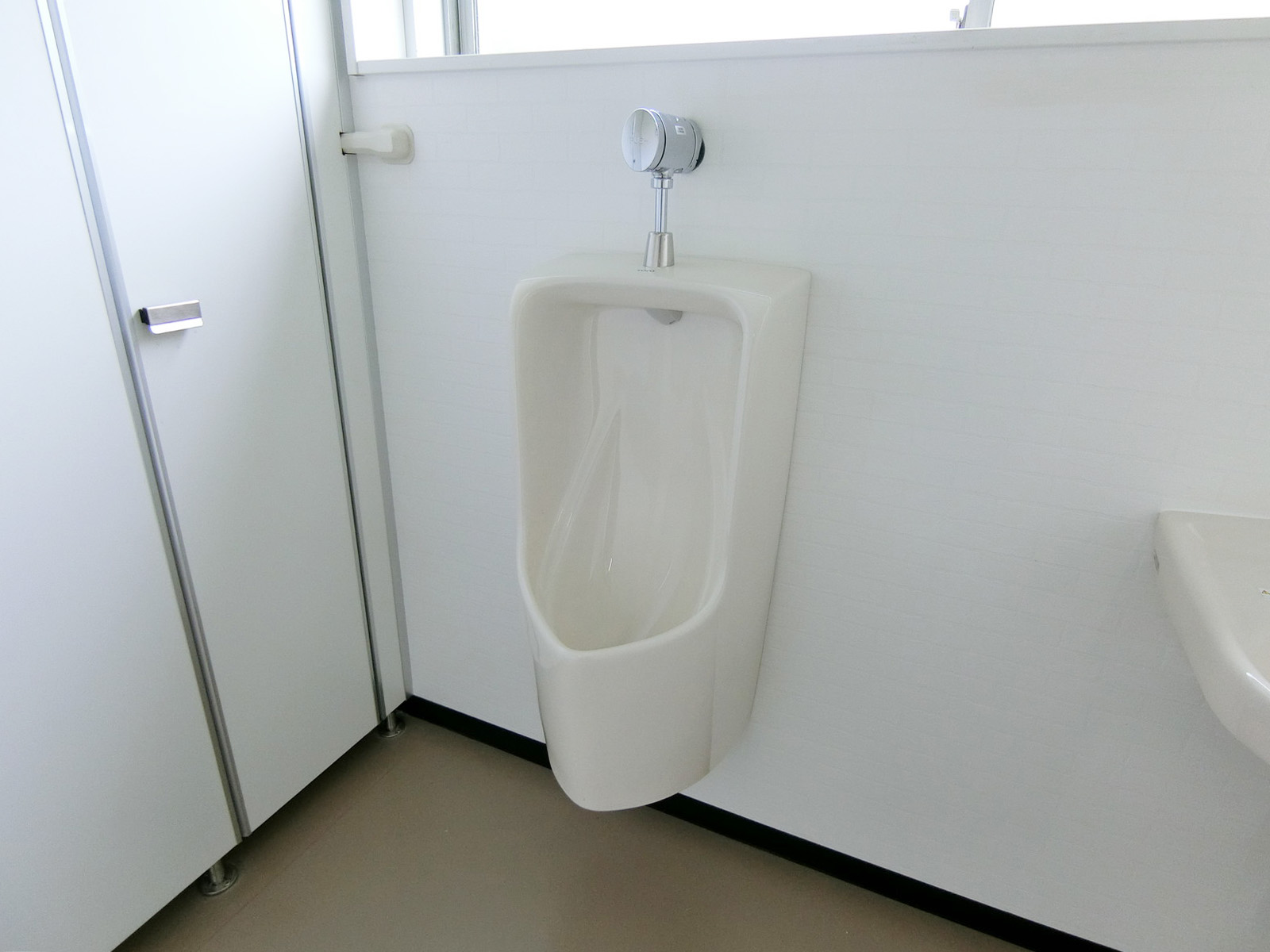 男性用トイレ