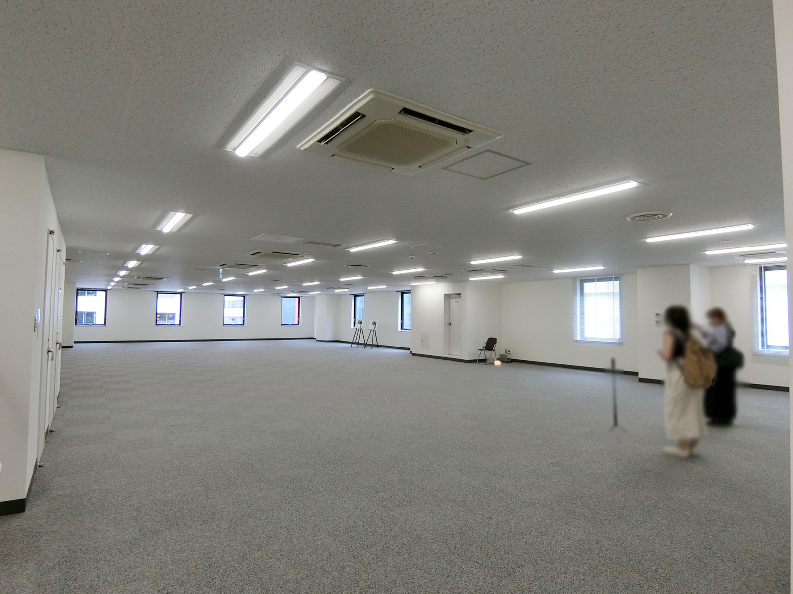 別角度の様子