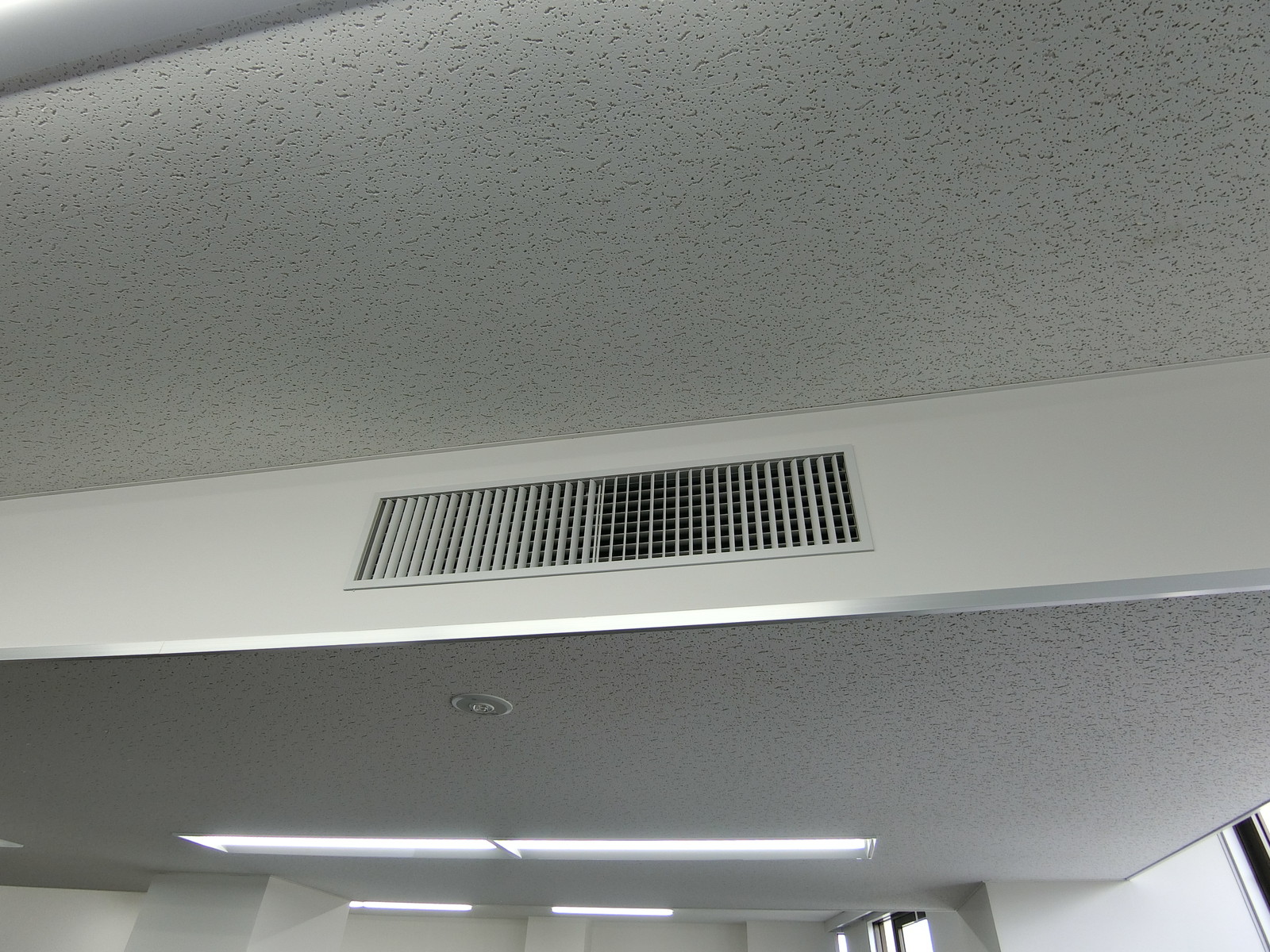 個別空調