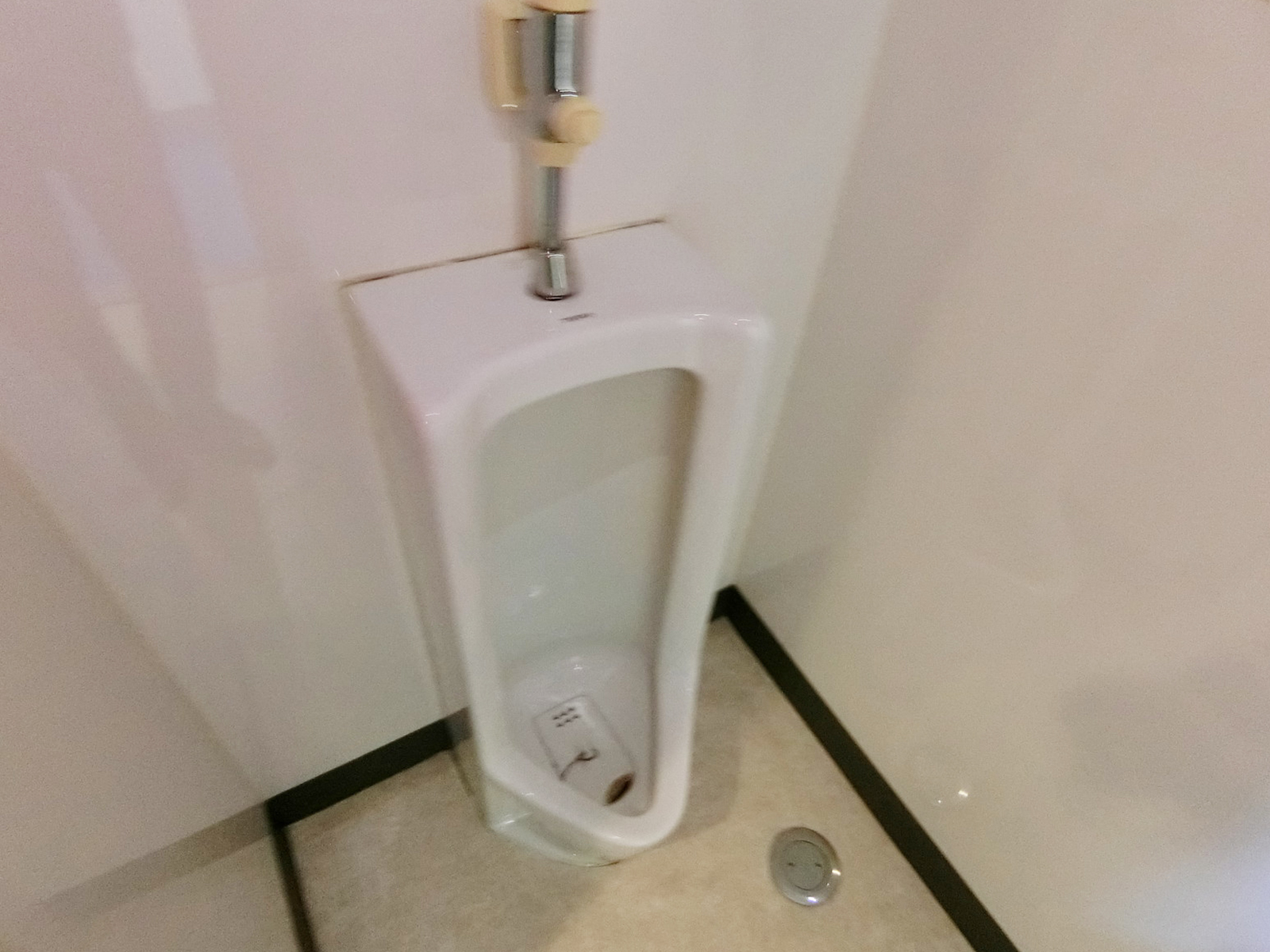 男性用トイレ