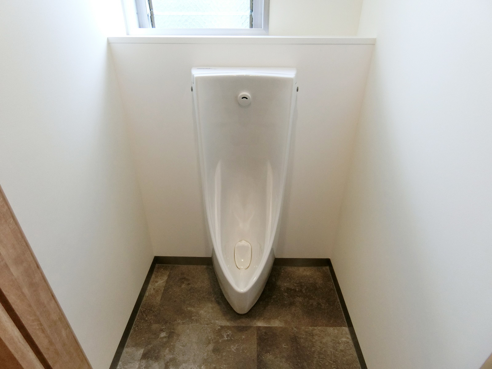 男性用トイレ