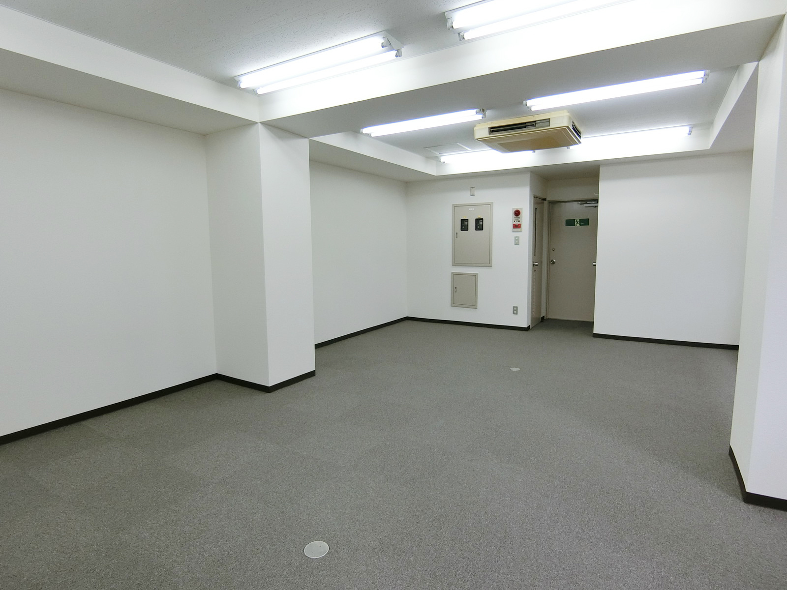 別角度の様子