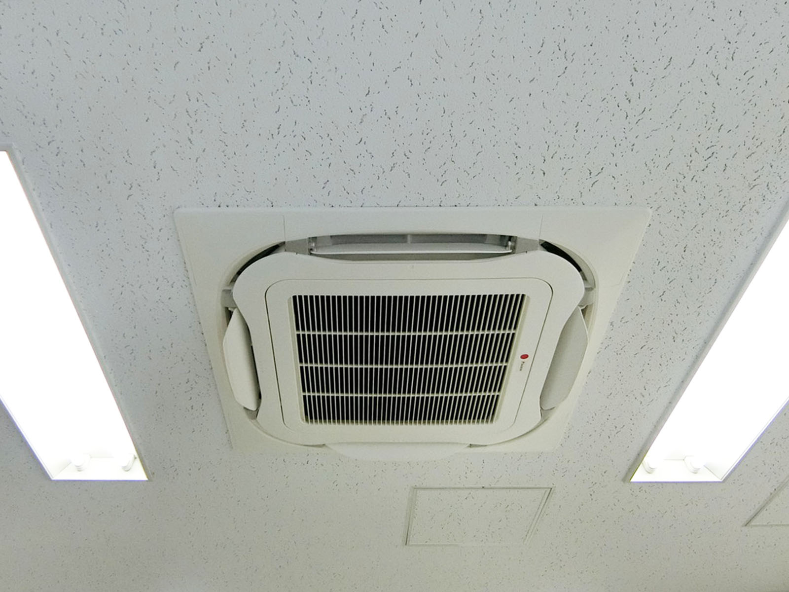 空調