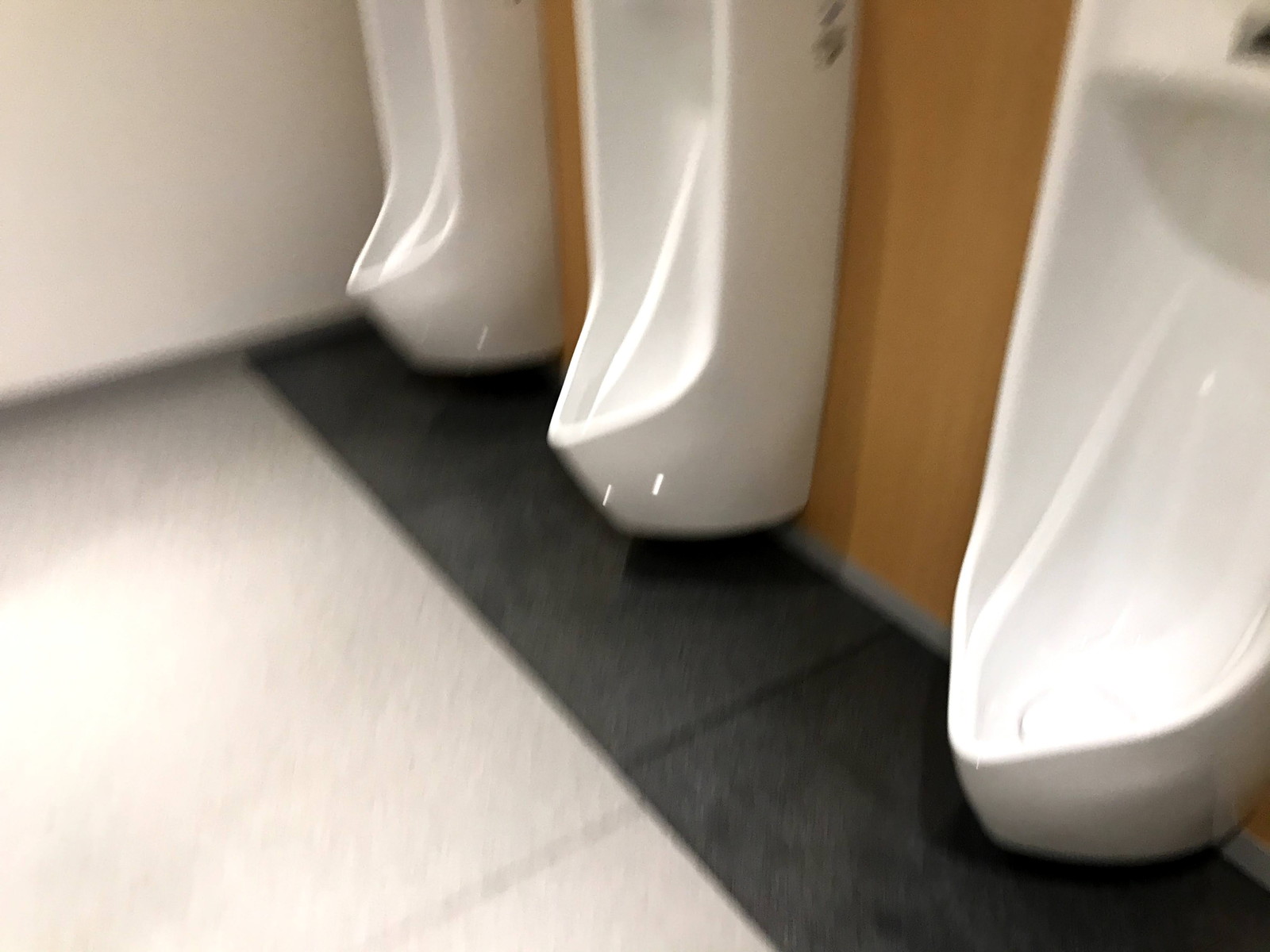 男性用トイレ
