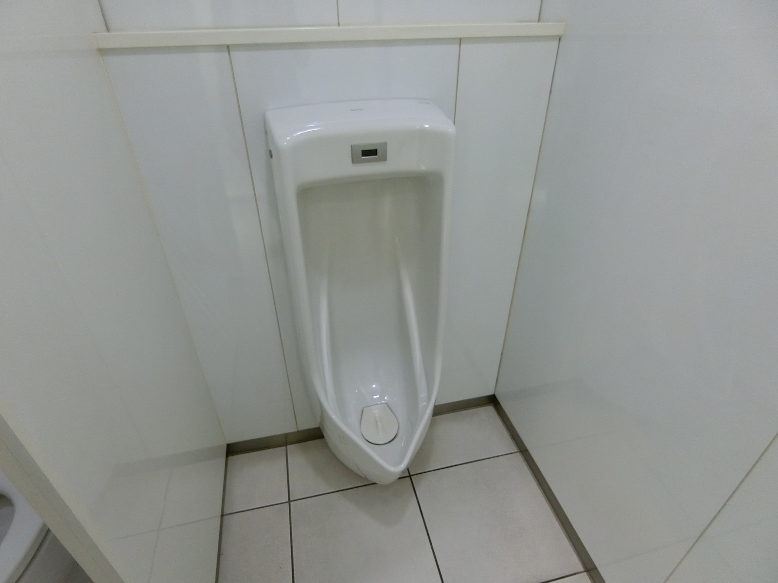 男性用トイレ