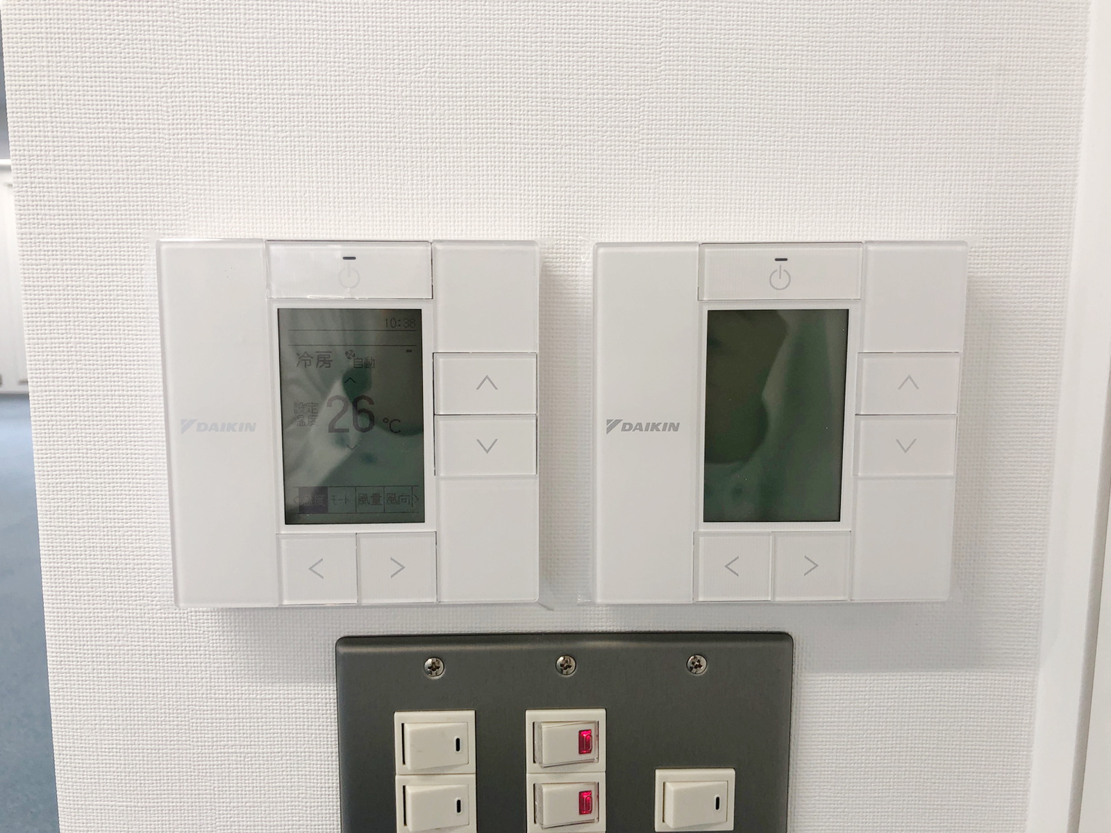 スイッチ類