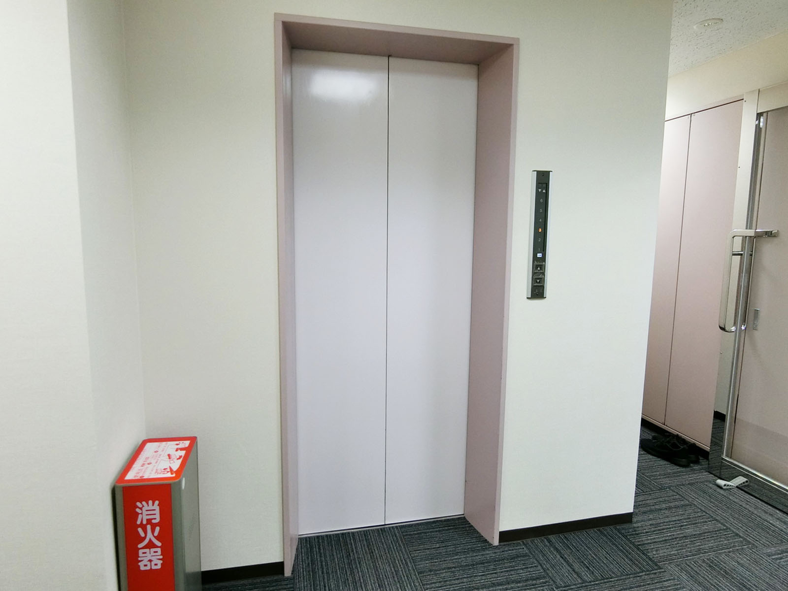 エレベーター