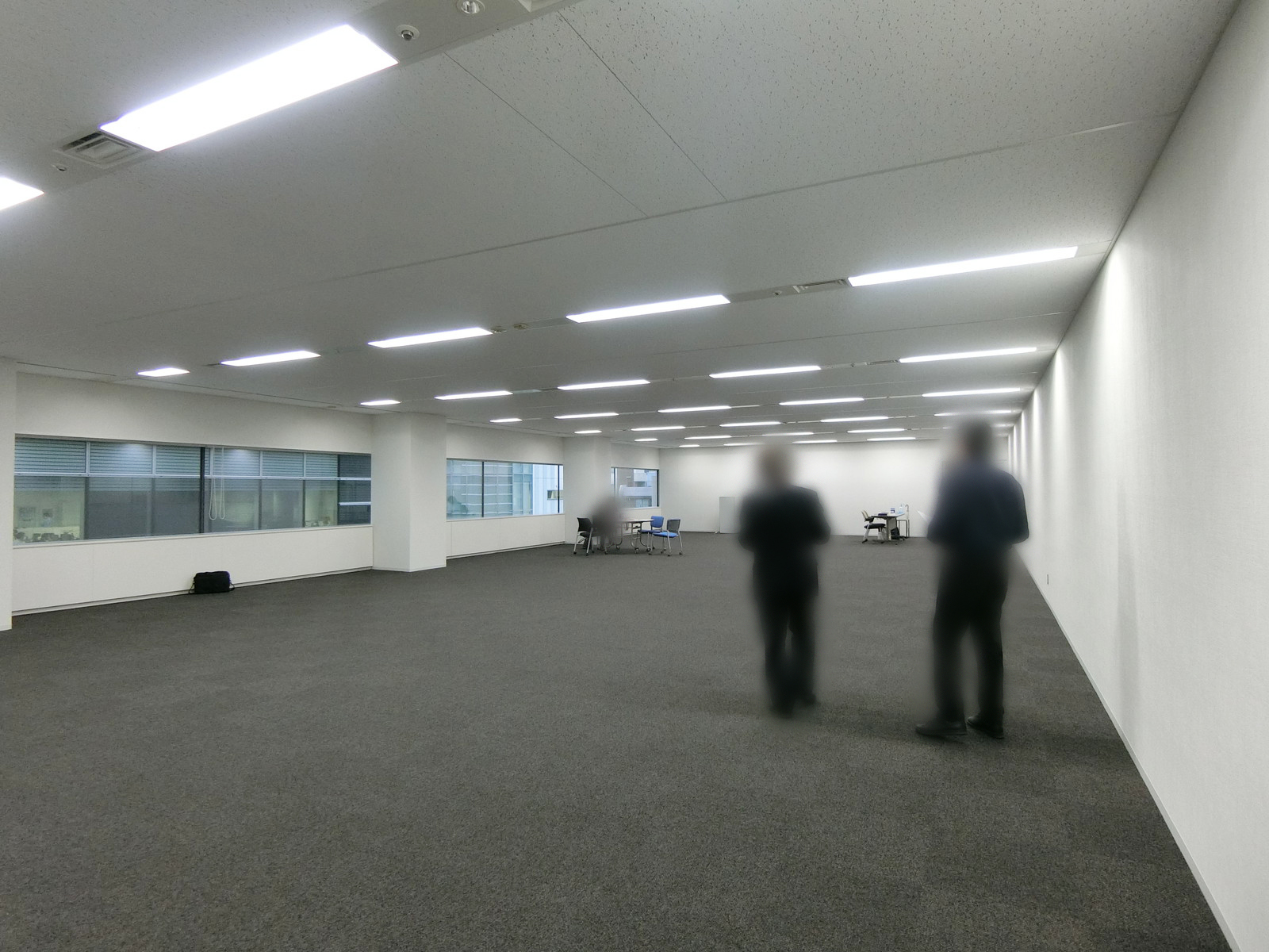 別角度の様子