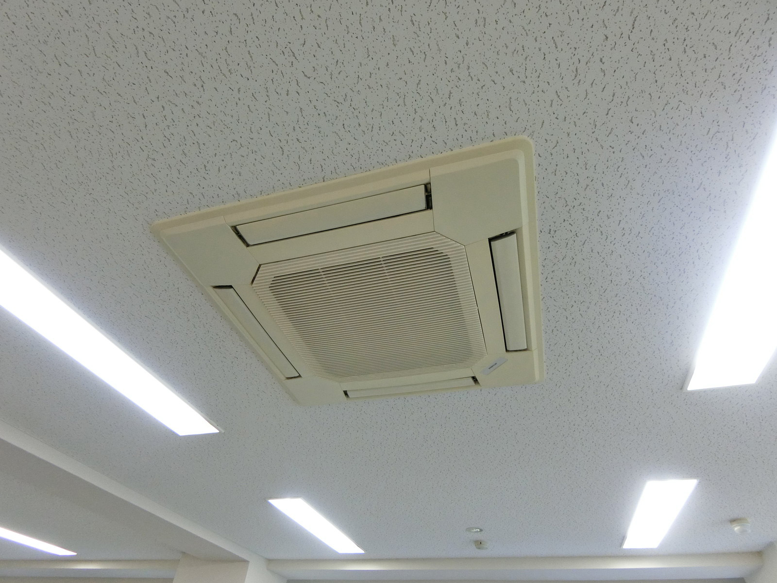 空調