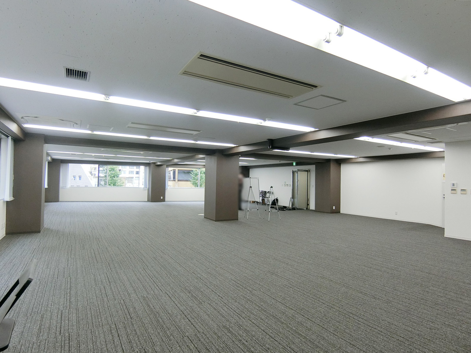 オフィス室内参考画像（401・約60坪）