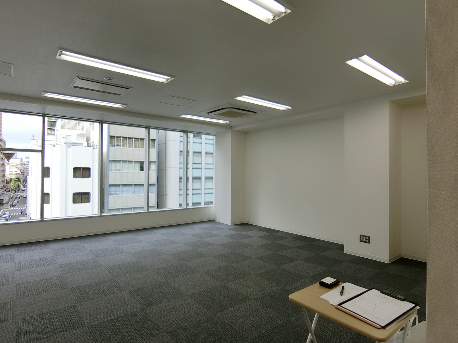 オフィス室内参考画像(6階・約22坪)