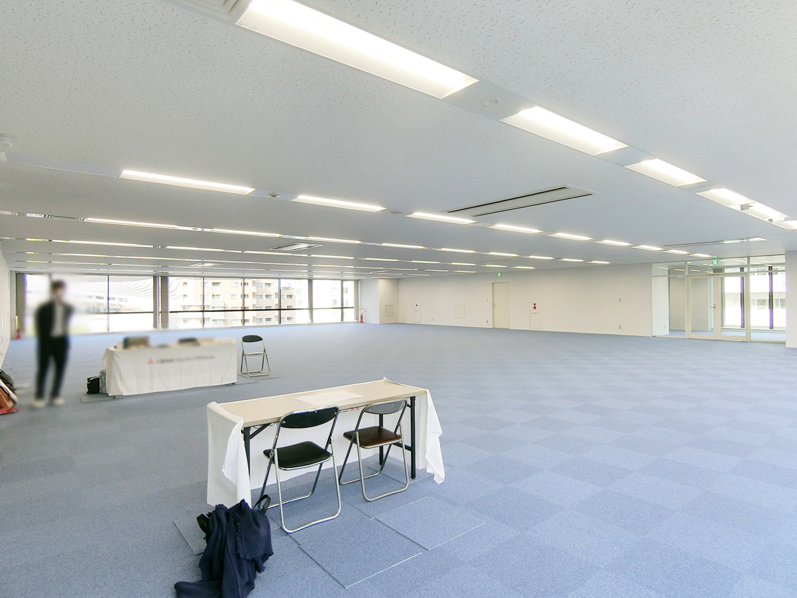 別角度の様子